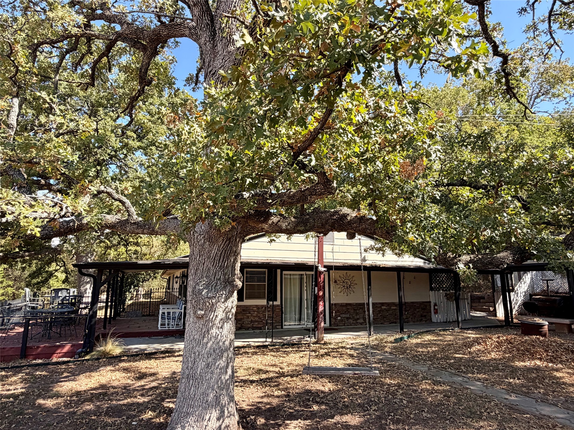 7386 Sooner Road Property Photo 3