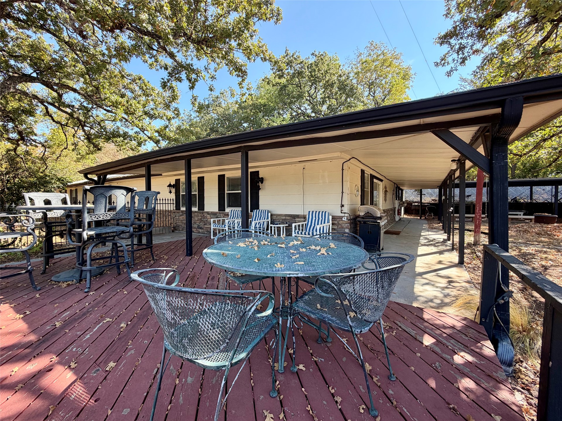 7386 Sooner Road Property Photo 4