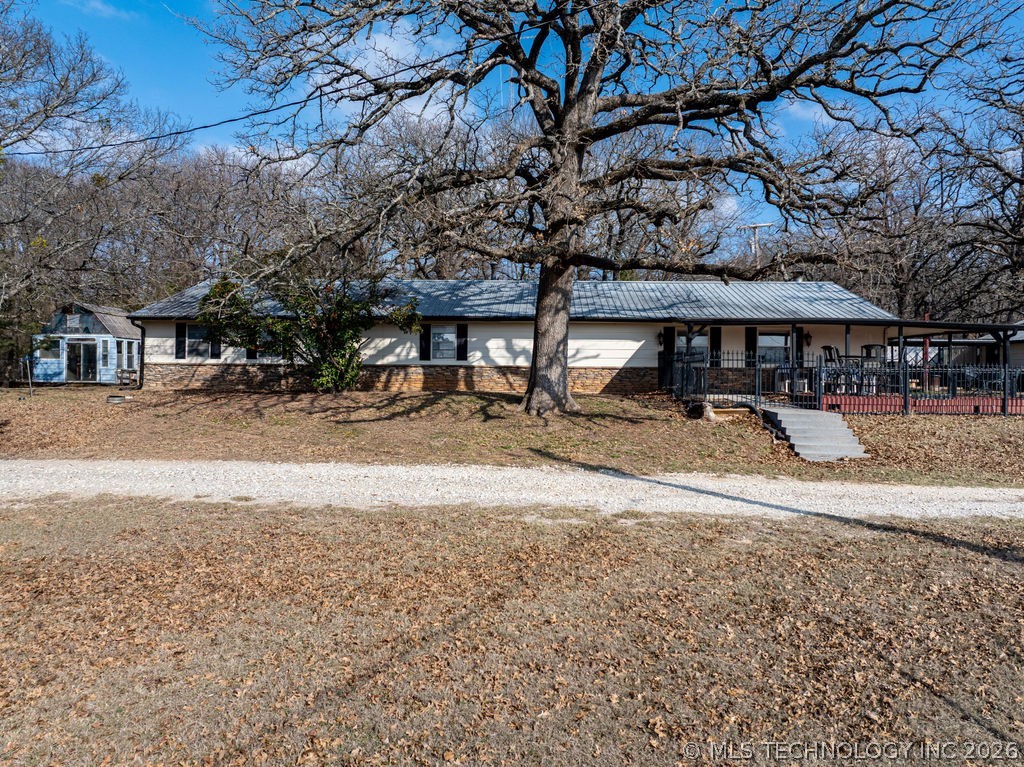 7386 Sooner Road Property Photo 7