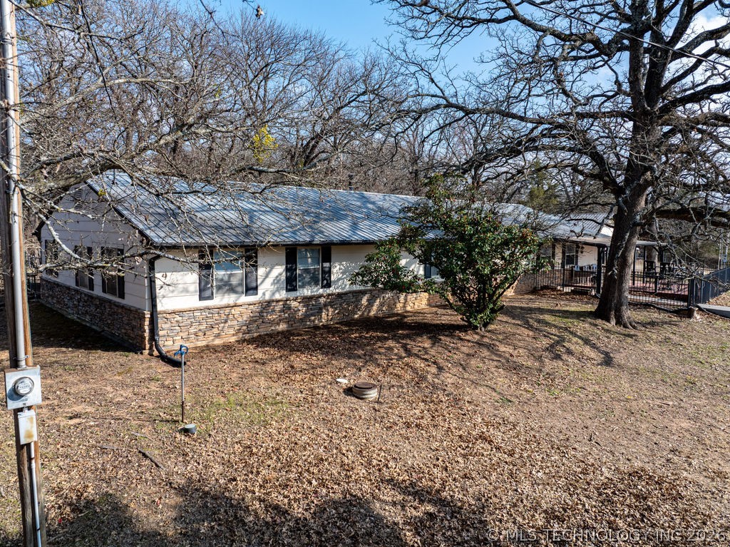 7386 Sooner Road Property Photo 8