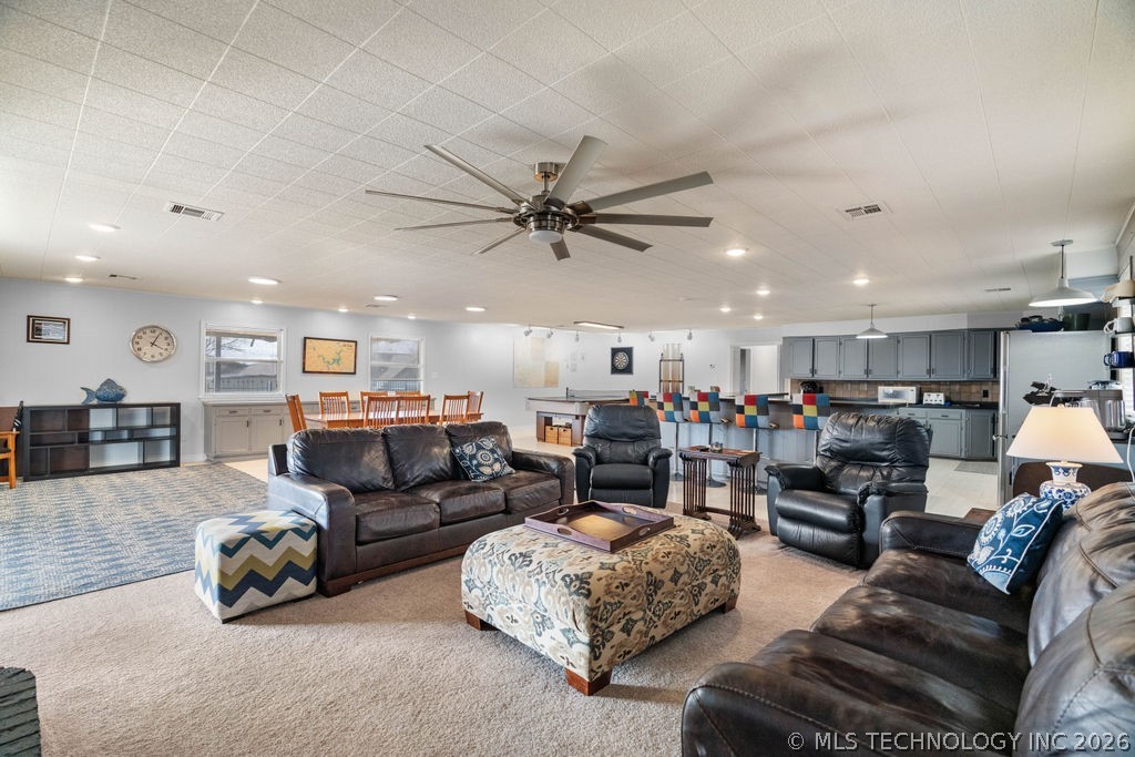 7386 Sooner Road Property Photo 16