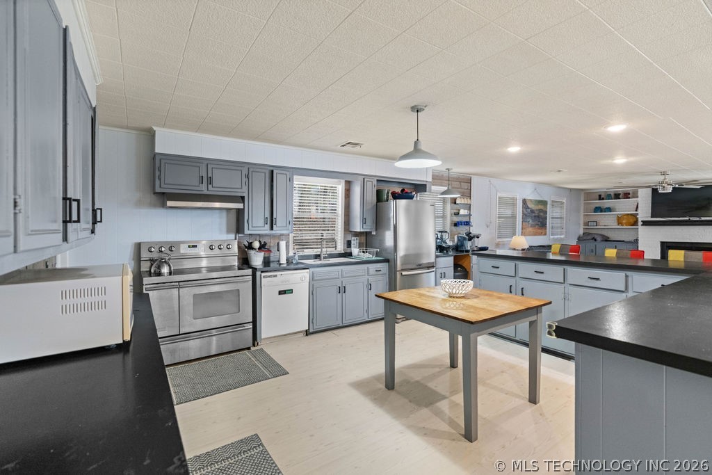 7386 Sooner Road Property Photo 20