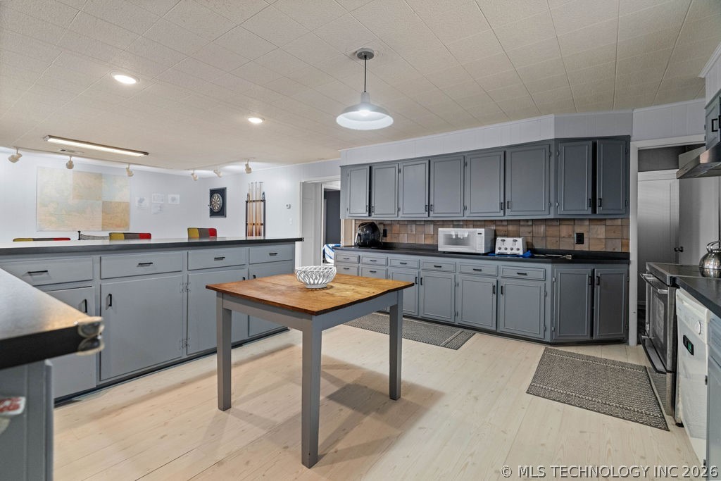 7386 Sooner Road Property Photo 24
