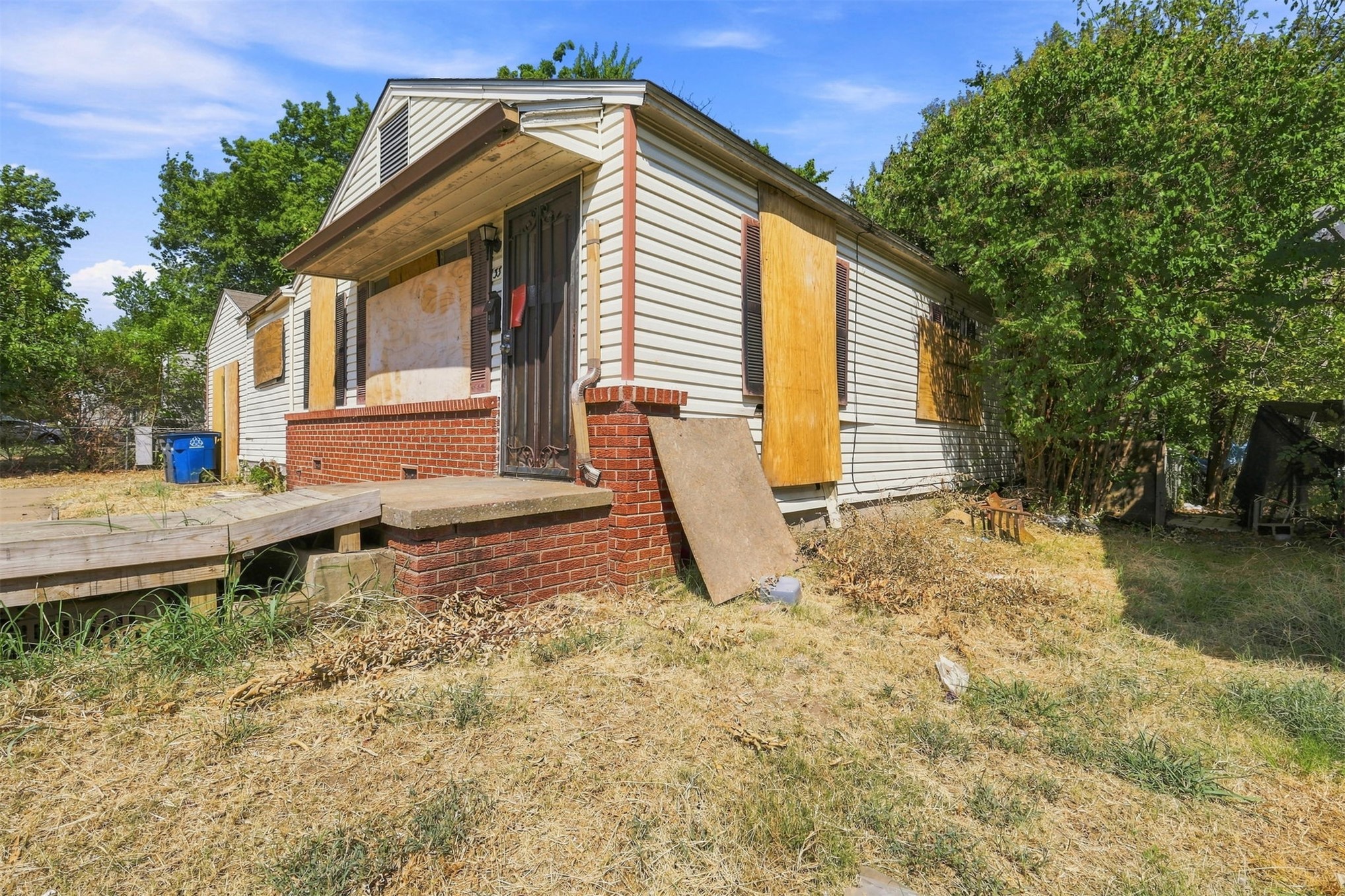 33 E 49th Place N Property Photo 10
