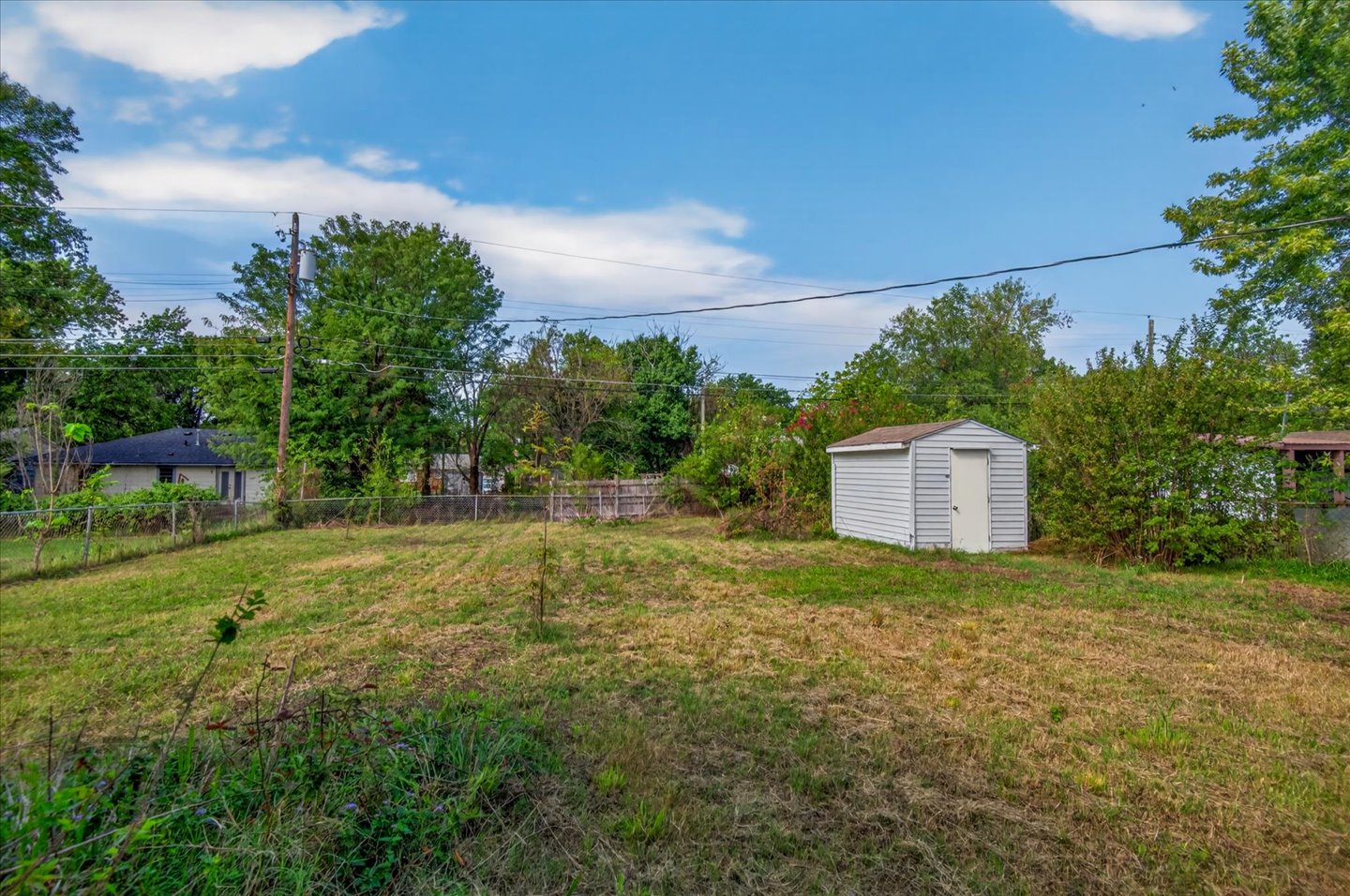 1841 S Armstrong Avenue Property Photo 22
