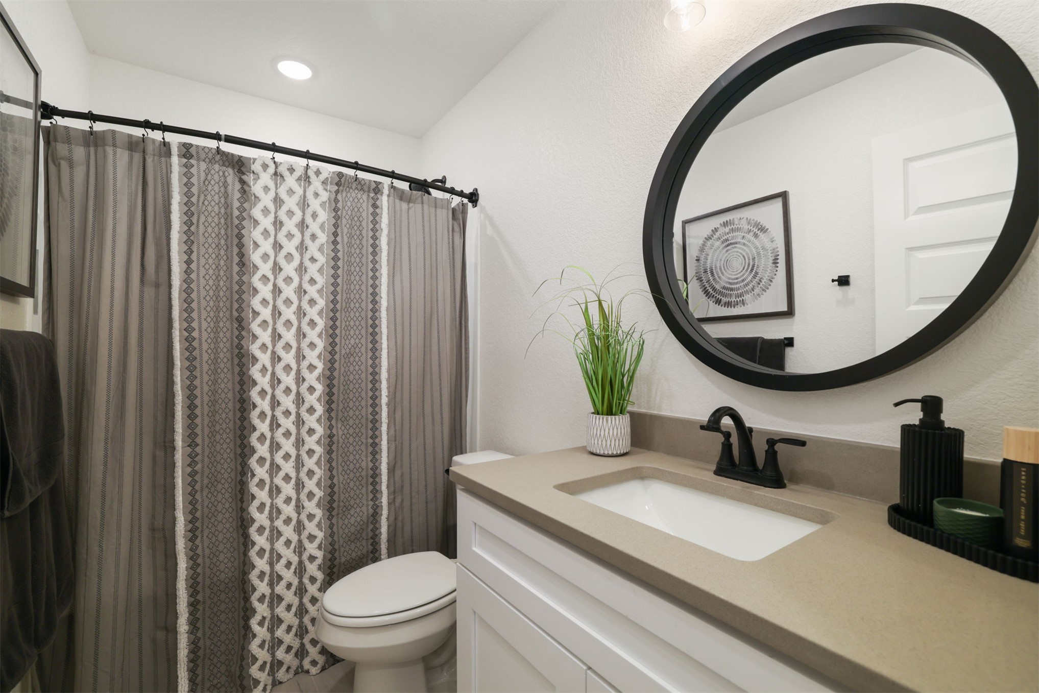 11828 Xavri Lane Property Photo 7