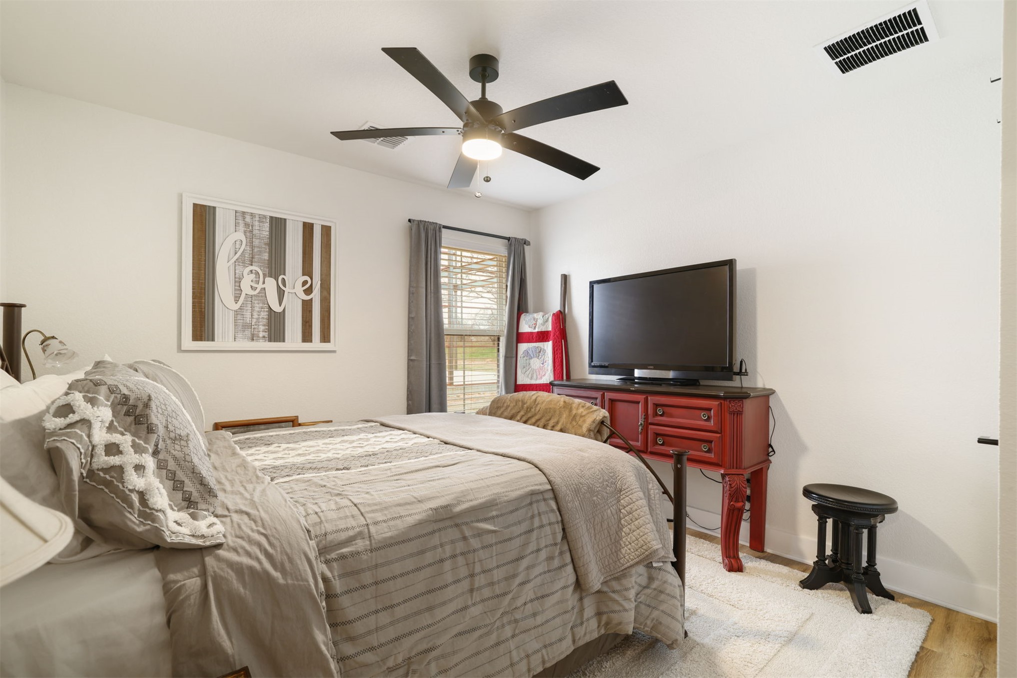 11828 Xavri Lane Property Photo 8