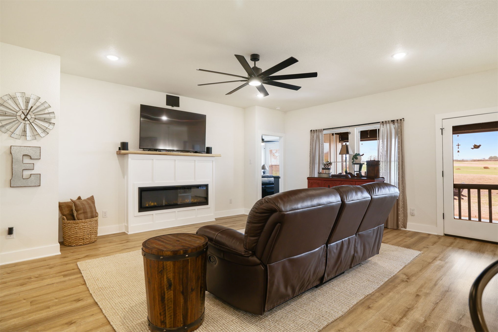 11828 Xavri Lane Property Photo 12