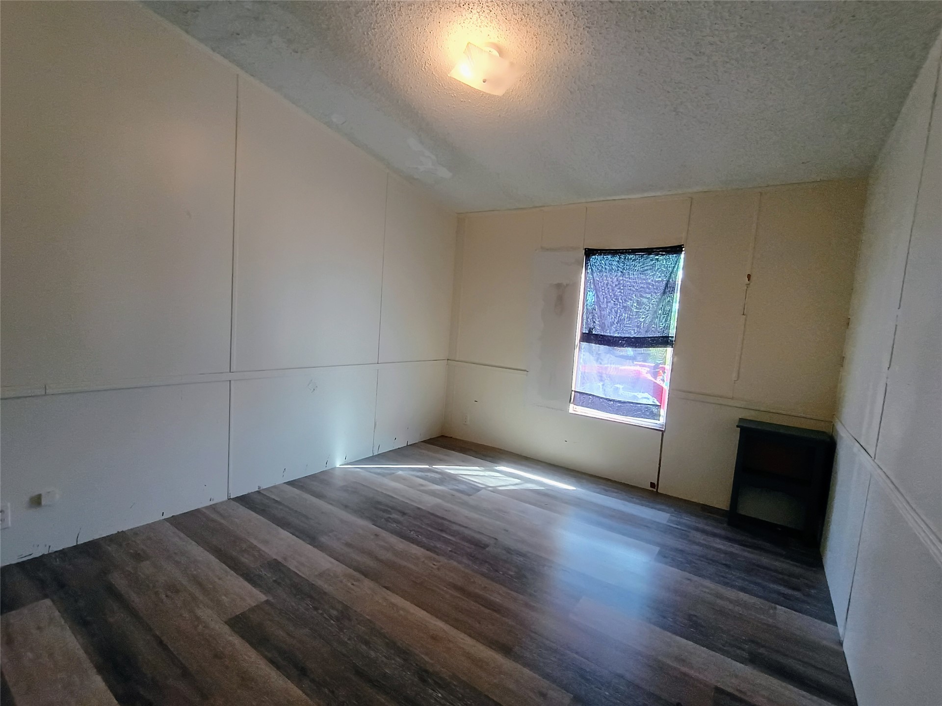 2393 E Camp Loop Property Photo 5
