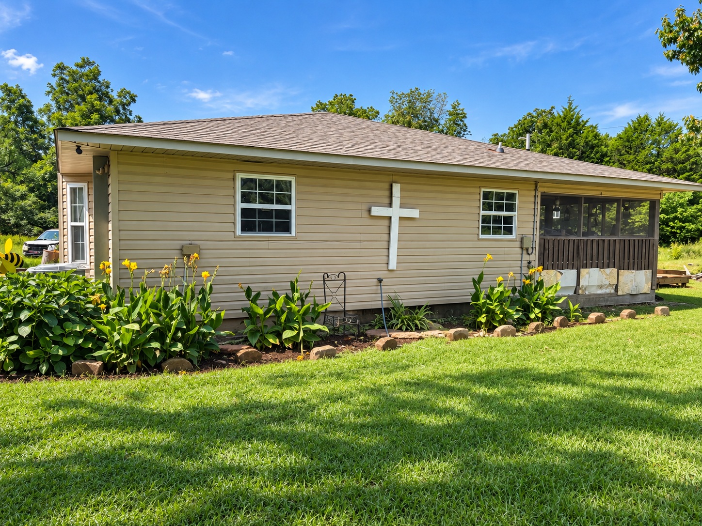 461212 E 846 Road Property Photo 1