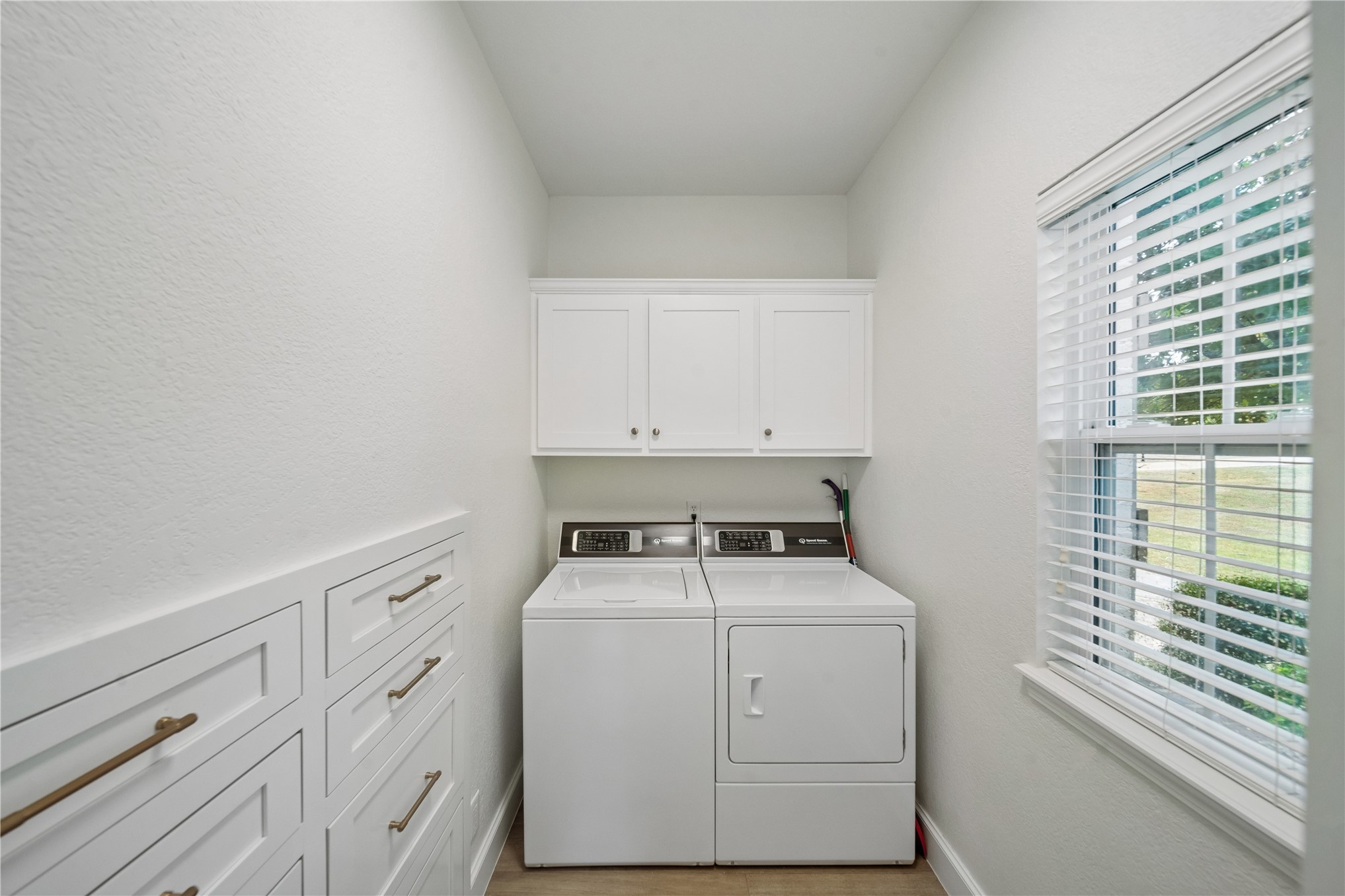 13205 E 500 Road N Property Photo 26