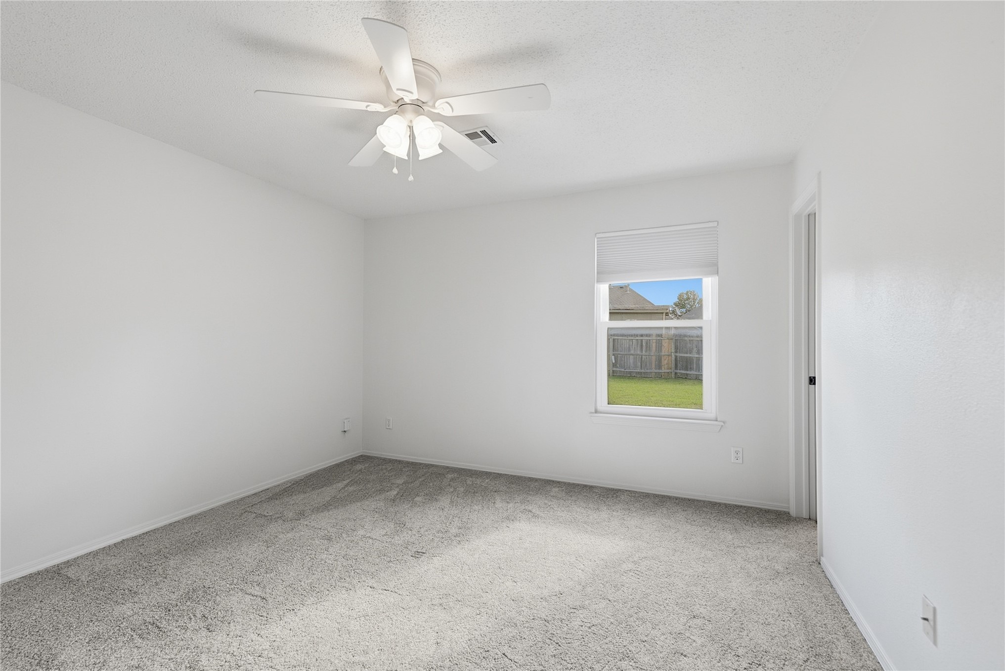 8927 N 151st East Avenue Property Photo 15