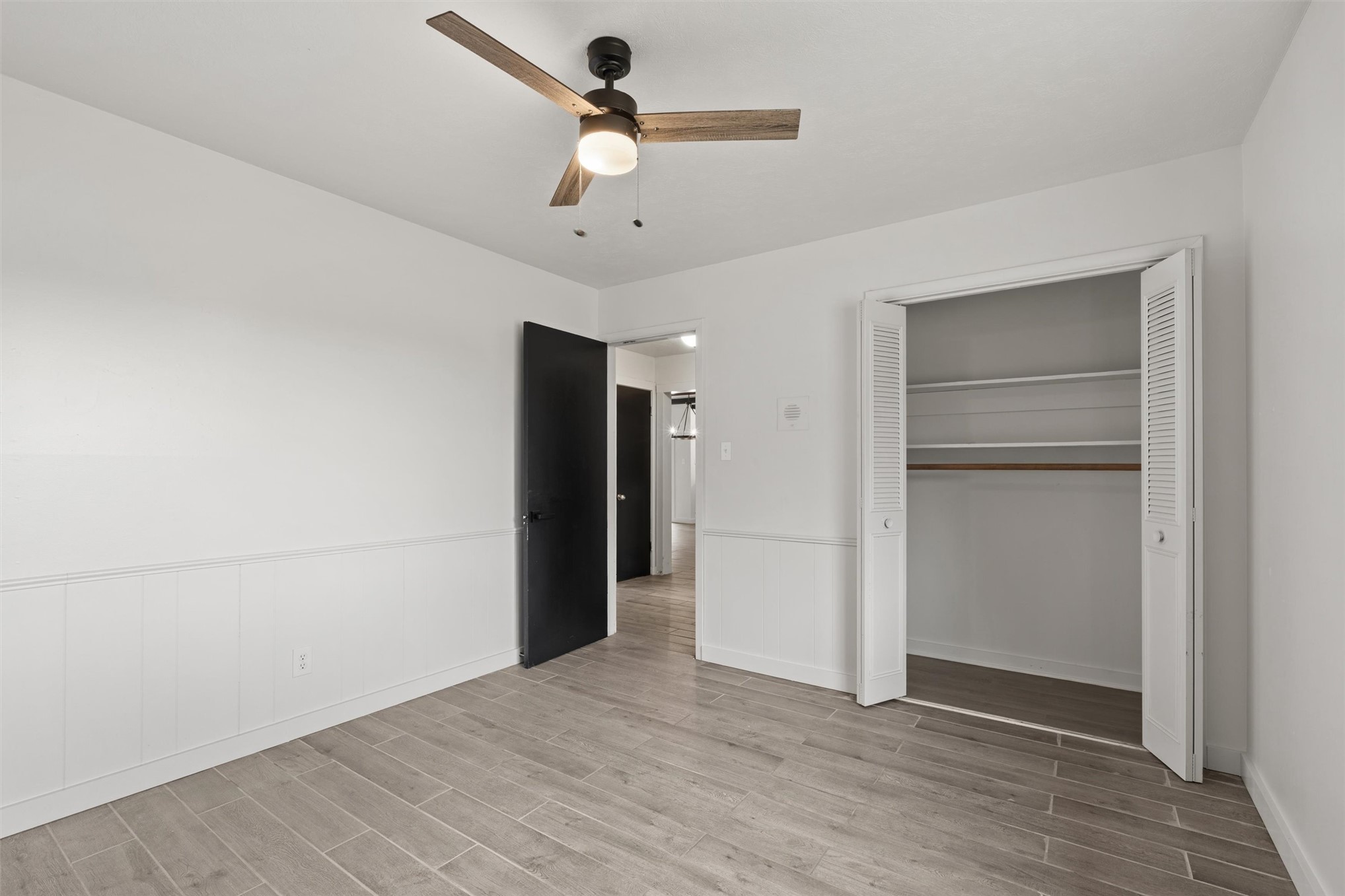 2401 Grandview Avenue Property Photo 9