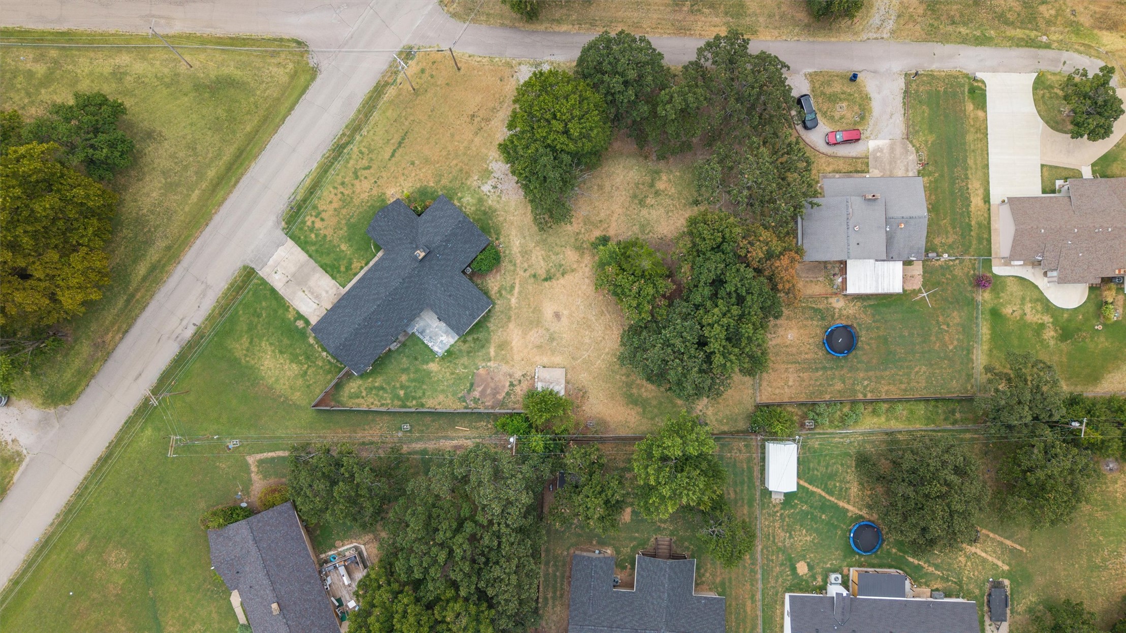 2401 Grandview Avenue Property Photo 30