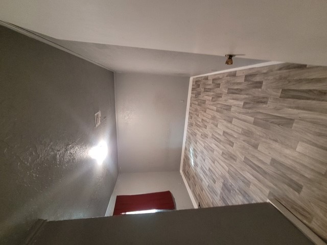 1004 N Delaware Avenue Property Photo 3