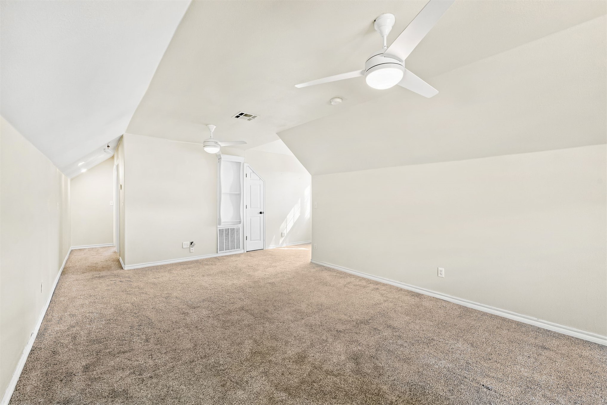 512 N Cattle Drive Property Photo 30