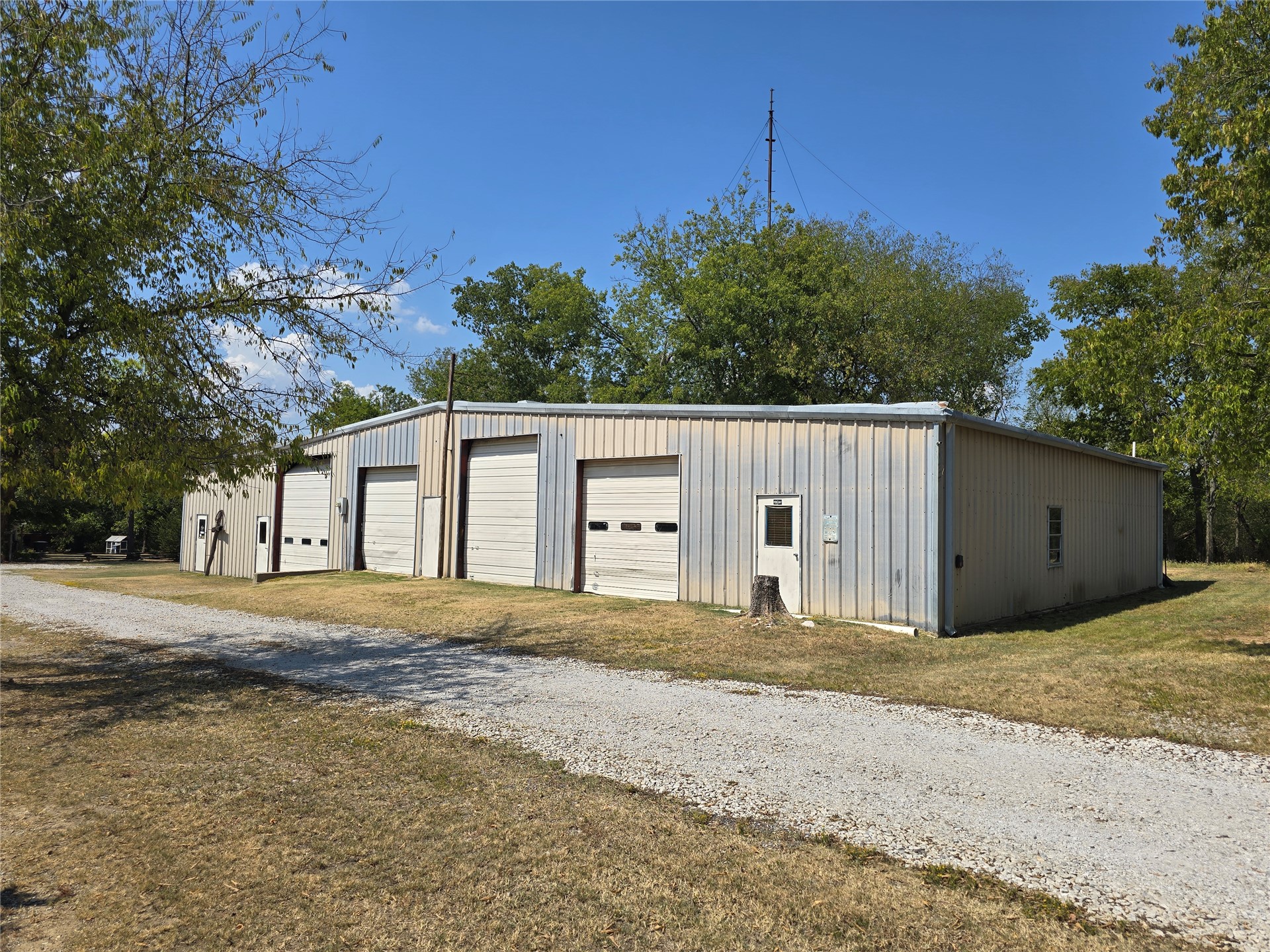 20656 S 4180 Road Property Photo 15
