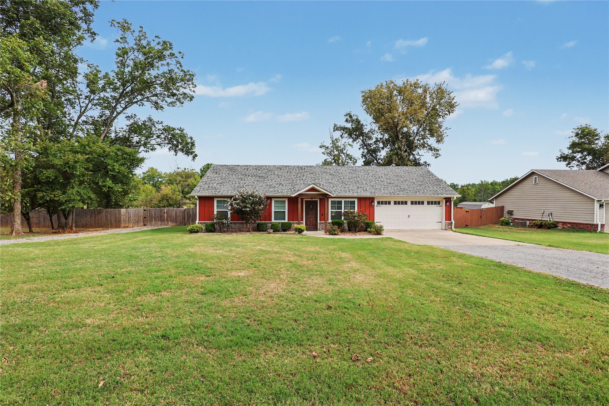 16168 Spring Meadow Drive Property Photo 2