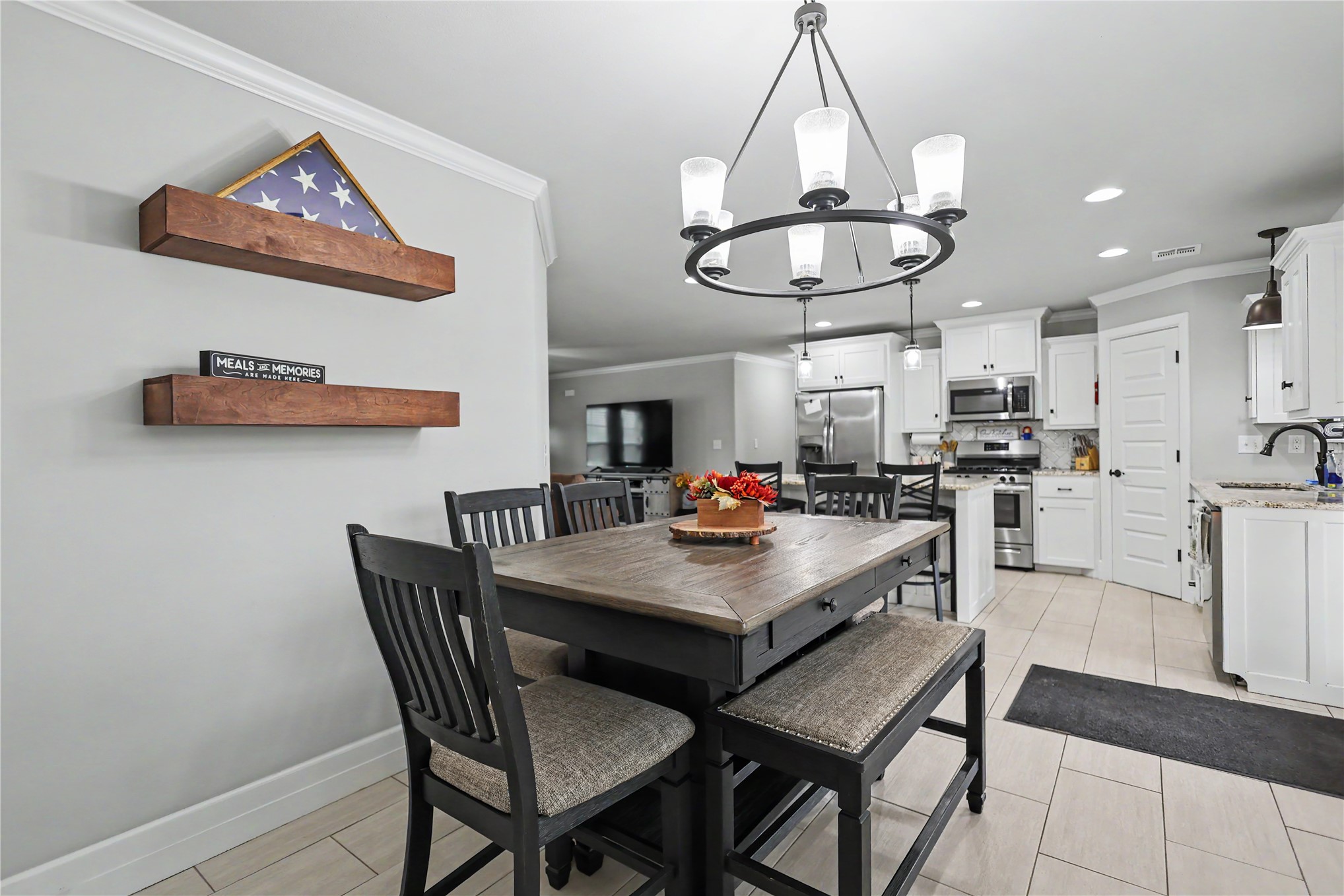 16168 Spring Meadow Drive Property Photo 28