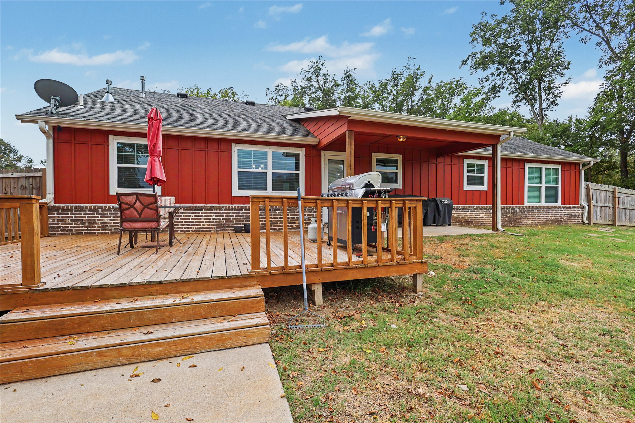 16168 Spring Meadow Drive Property Photo 62