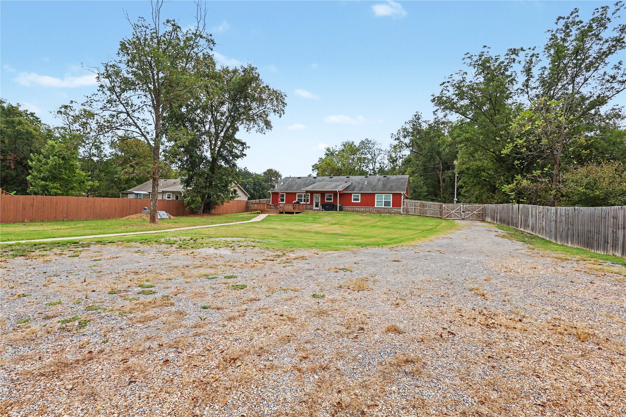16168 Spring Meadow Drive Property Photo 77