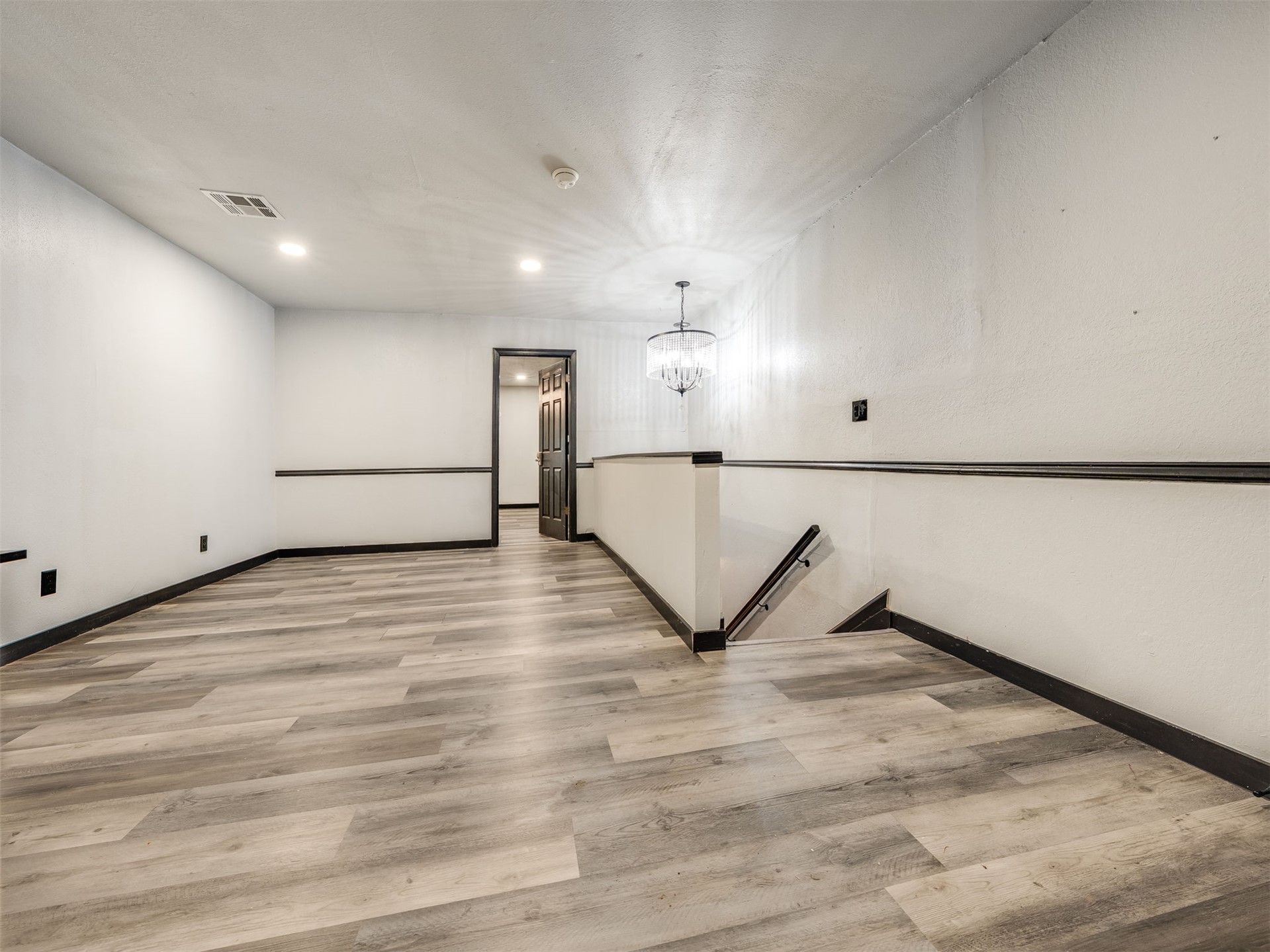 1825 N Xenophon Avenue Property Photo 21