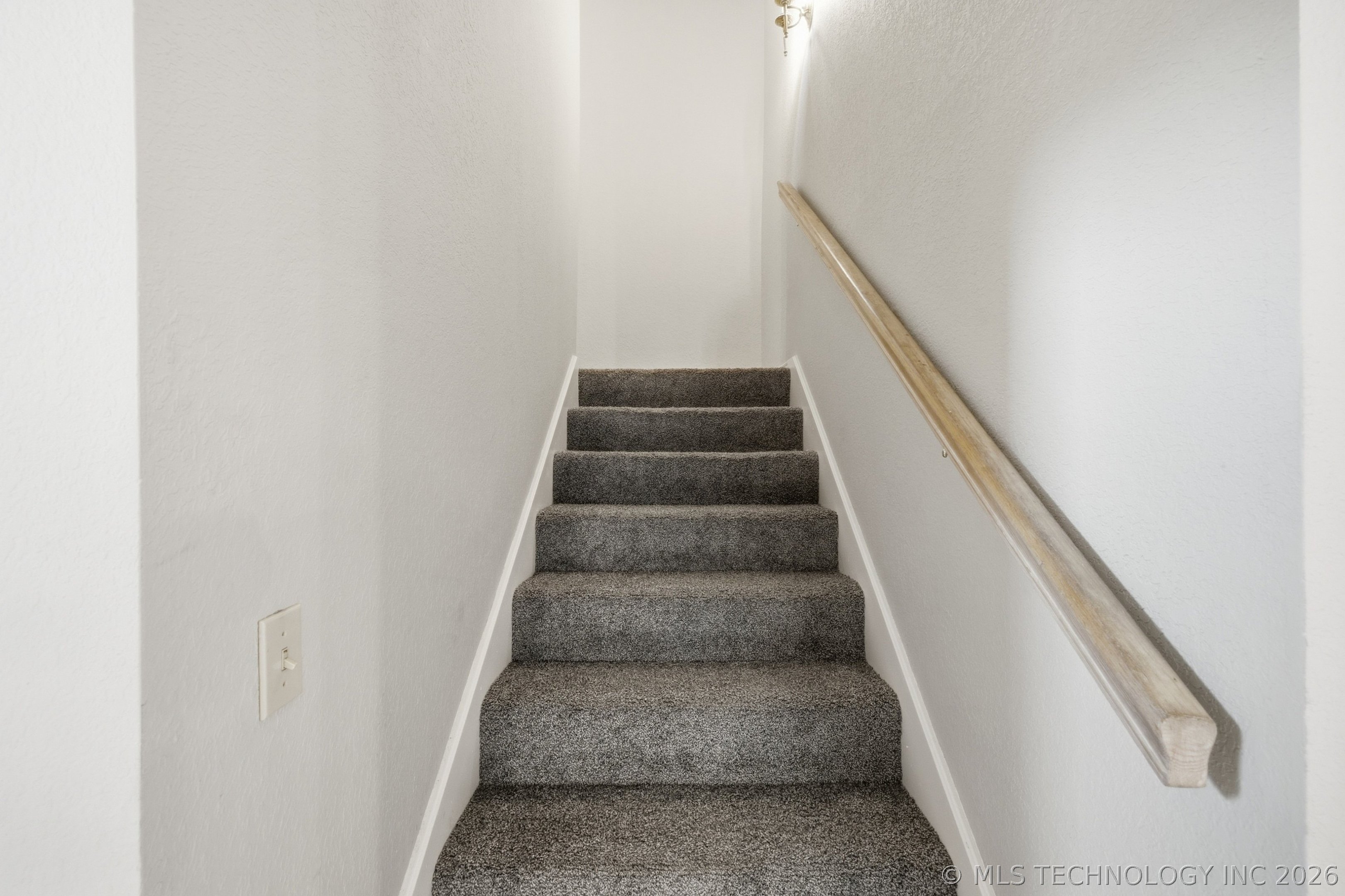 3005 E 90th Place Property Photo 17