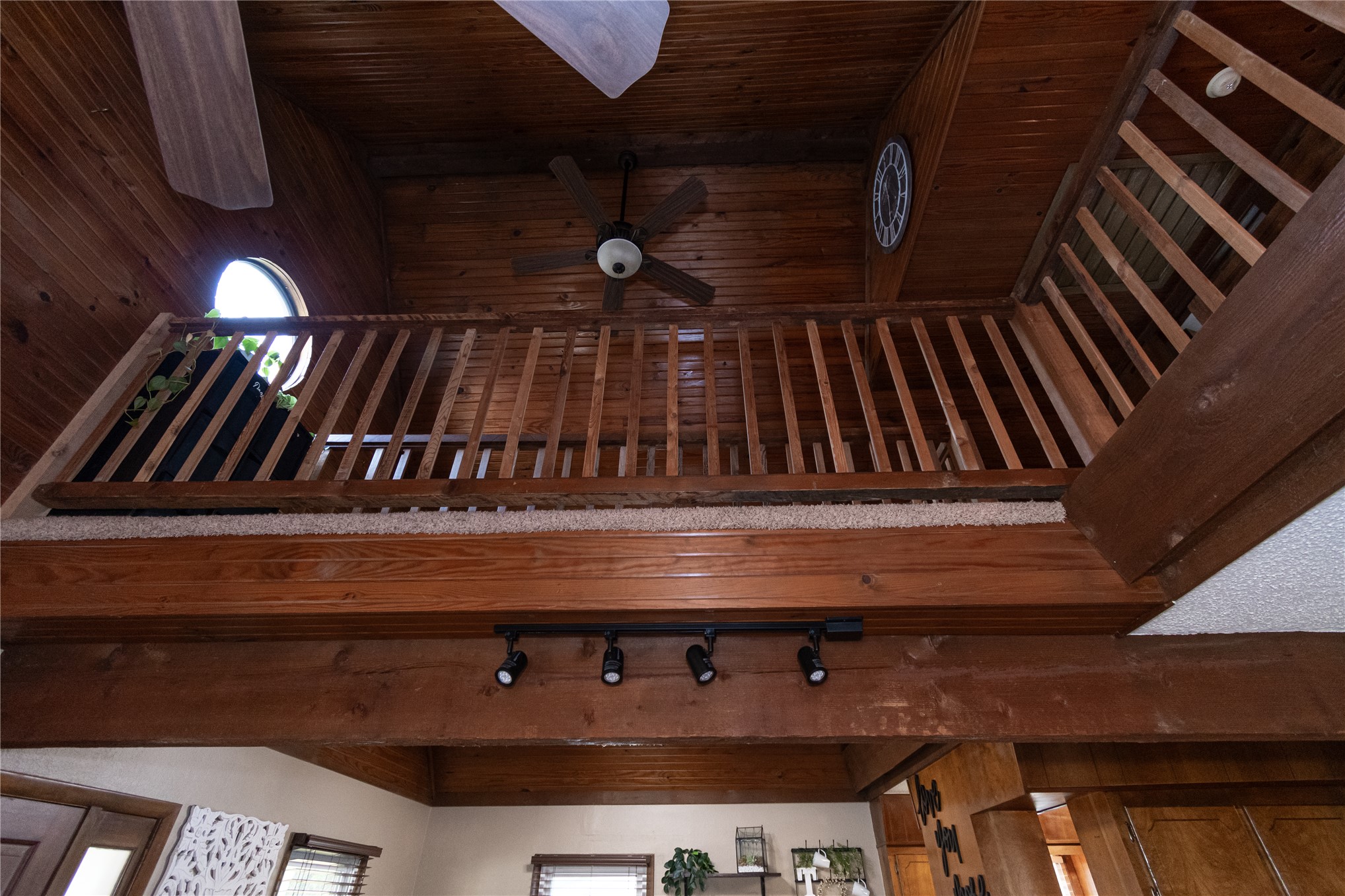 1415 W Bert Street Property Photo 24