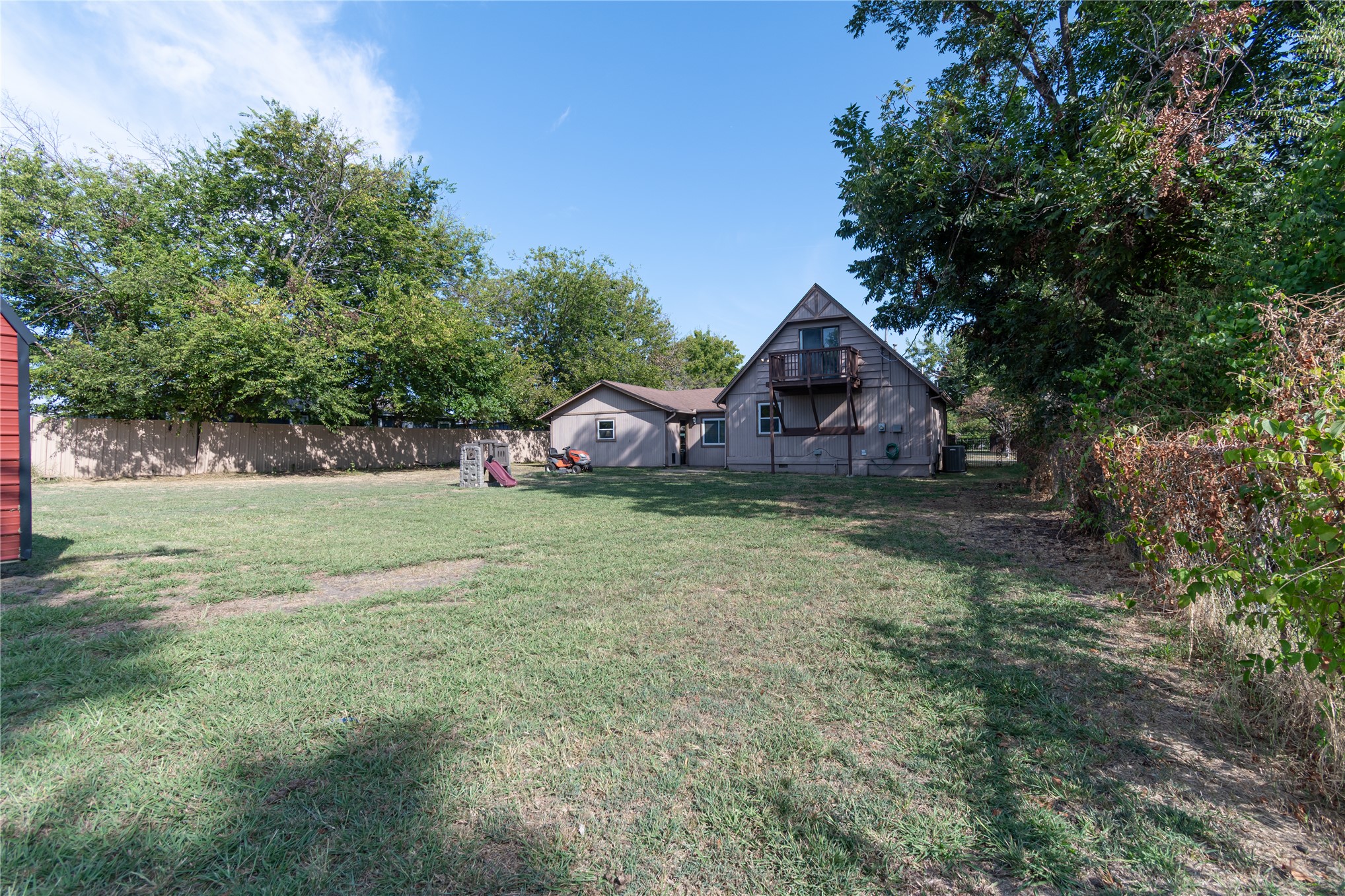 1415 W Bert Street Property Photo 40
