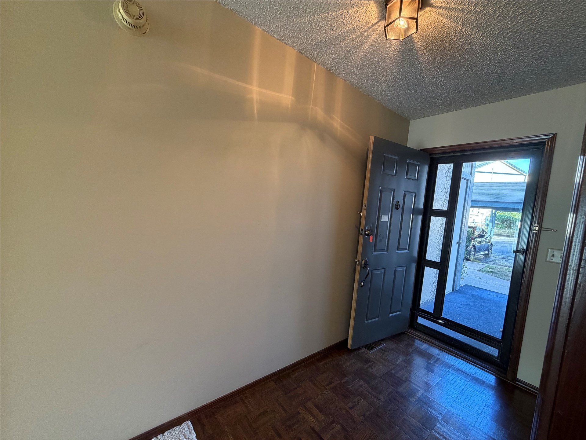 5243 Nowata Road I-103 Property Photo 2