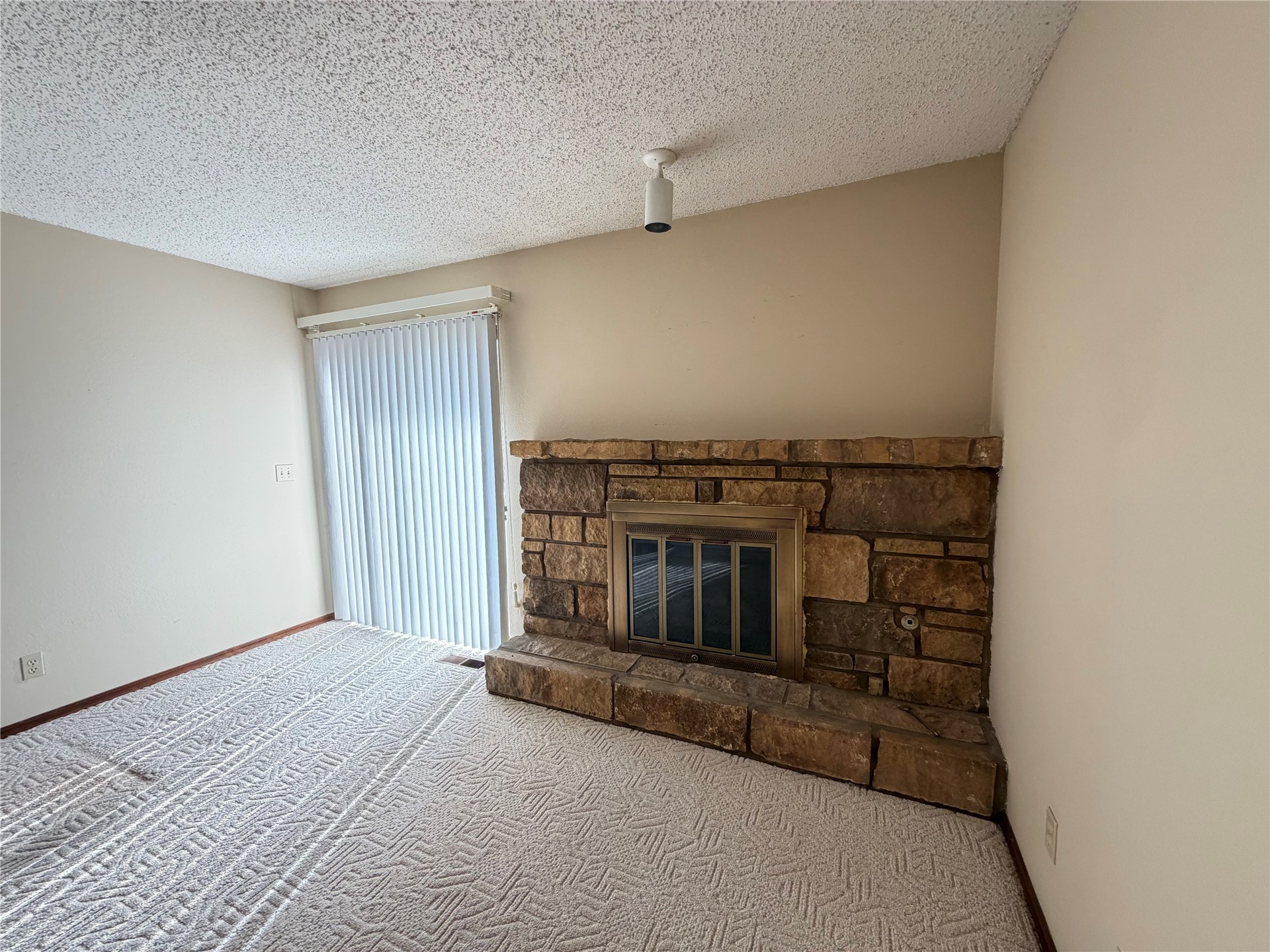 5243 Nowata Road I-103 Property Photo 9