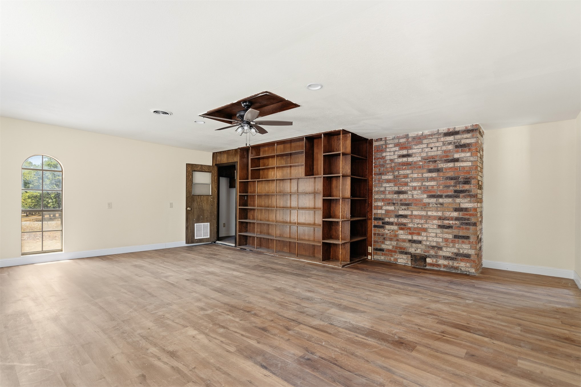 36 Denver Property Photo 9