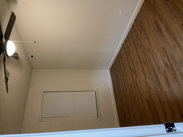 2032 S Phoenix Avenue Property Photo 21