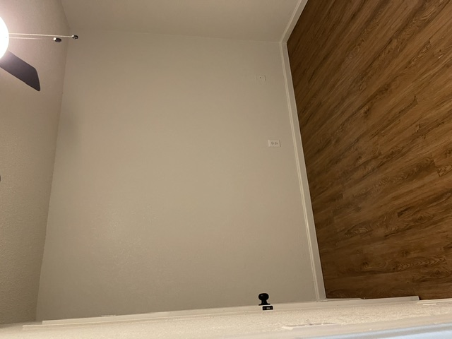 2032 S Phoenix Avenue Property Photo 23