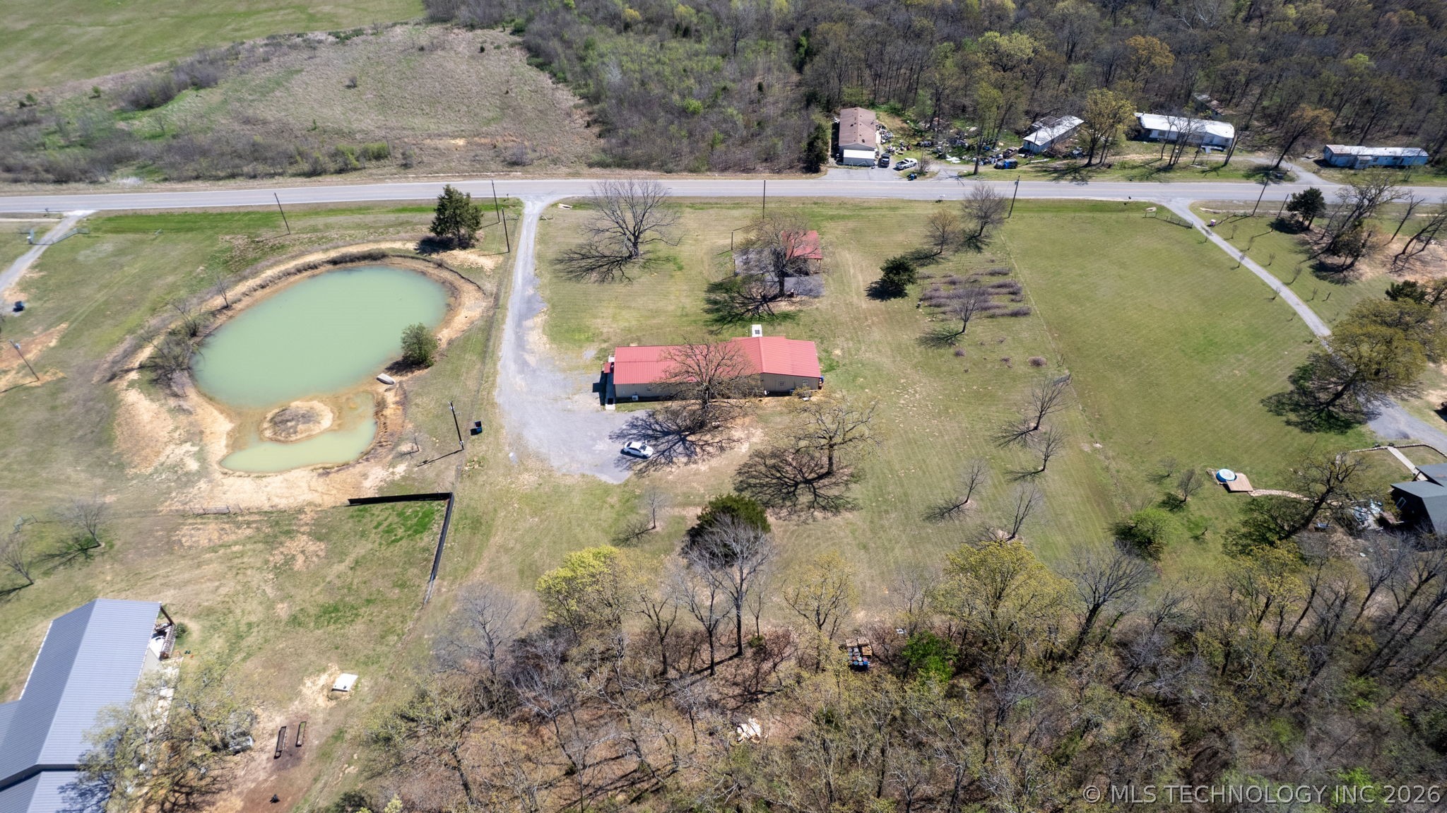 3565 Sawmill Road Property Photo 28
