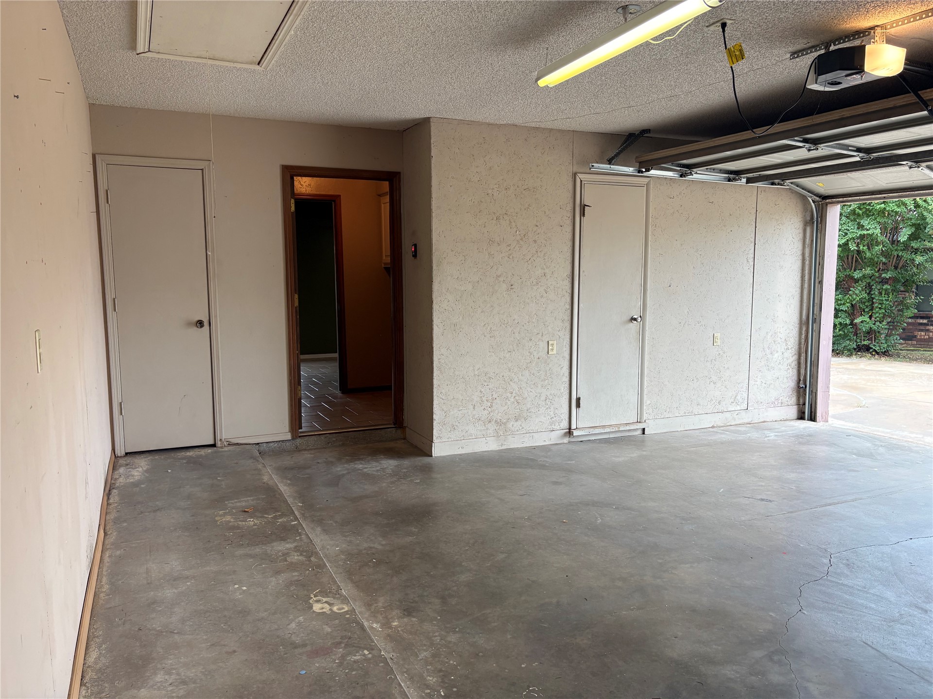 618 S Timberridge Dr Drive S Property Photo 32