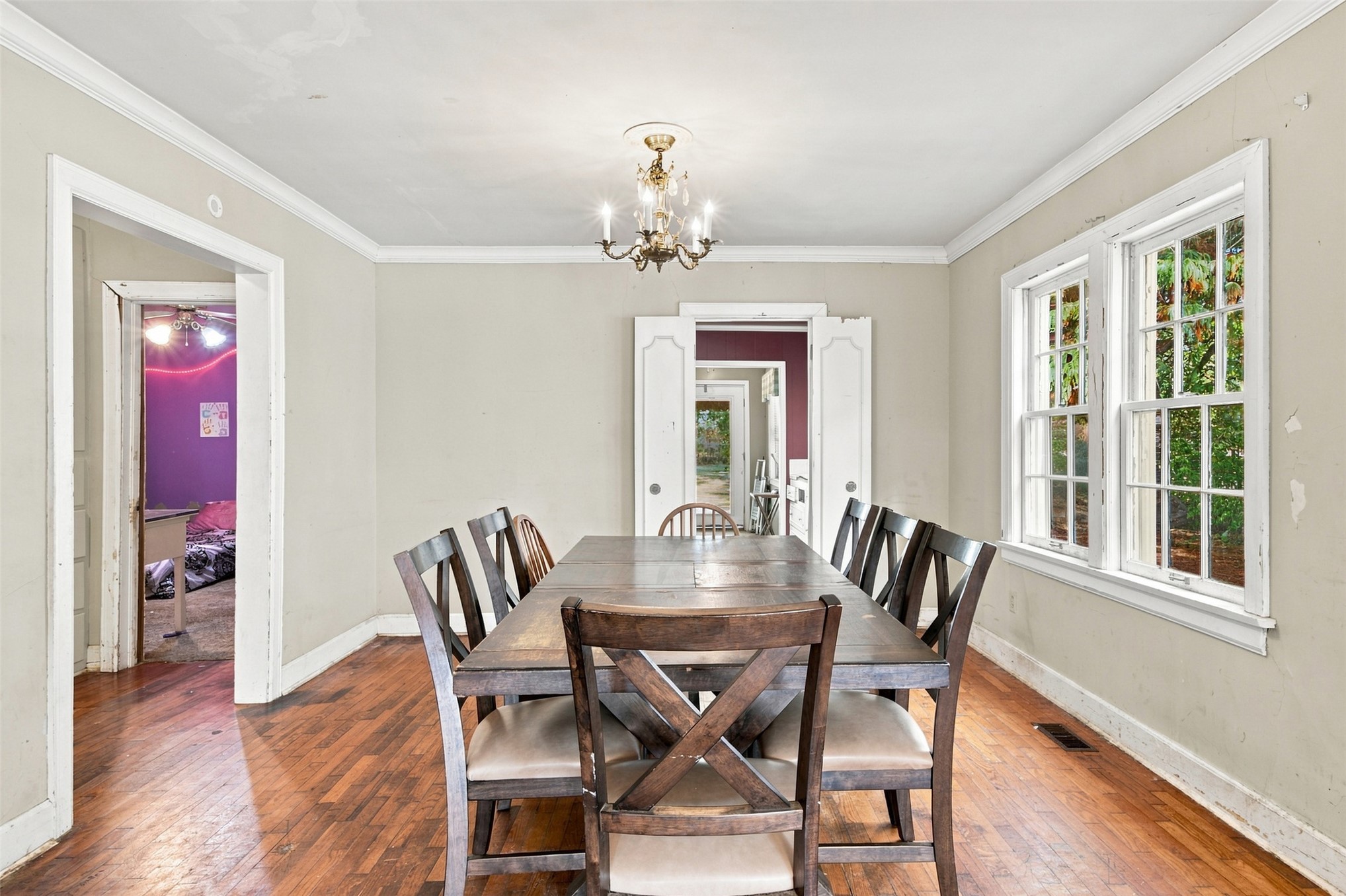 109 S Brown Street Property Photo 8