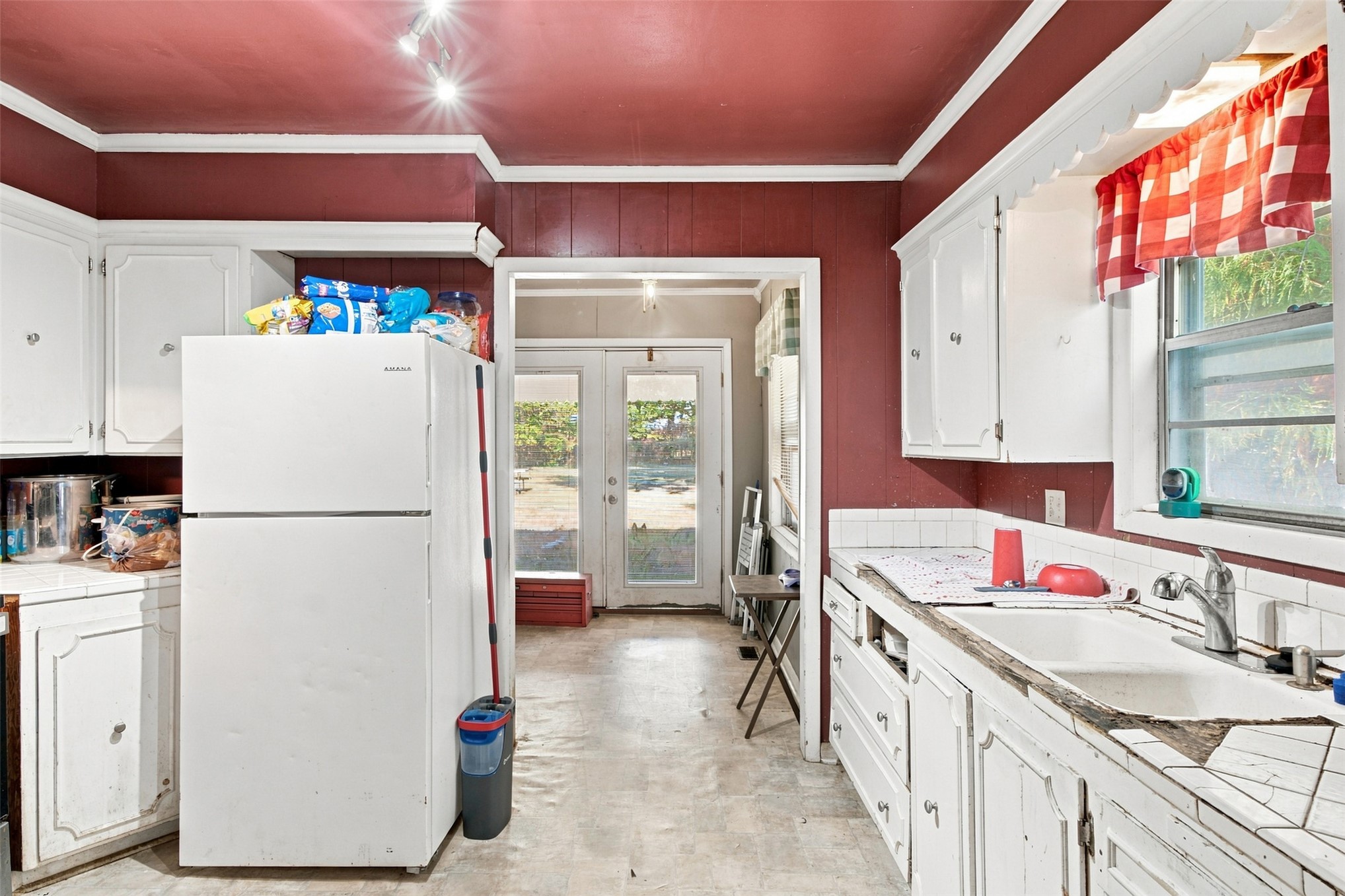 109 S Brown Street Property Photo 10