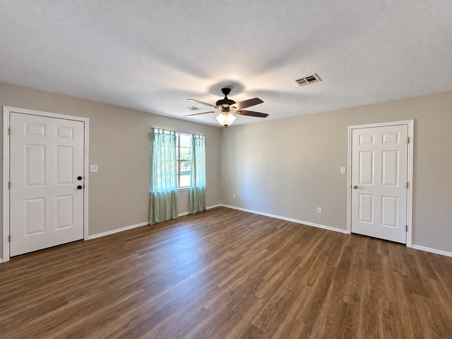 100 Race Avenue Property Photo 6