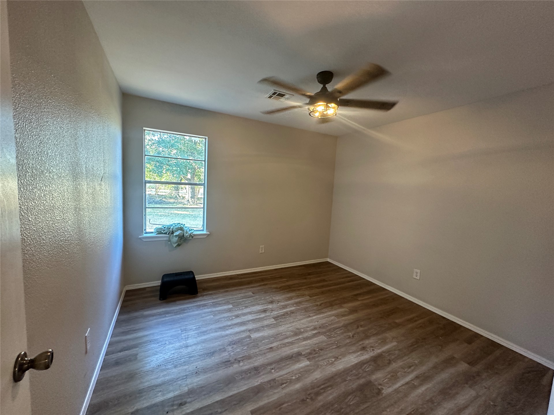 100 Race Avenue Property Photo 11