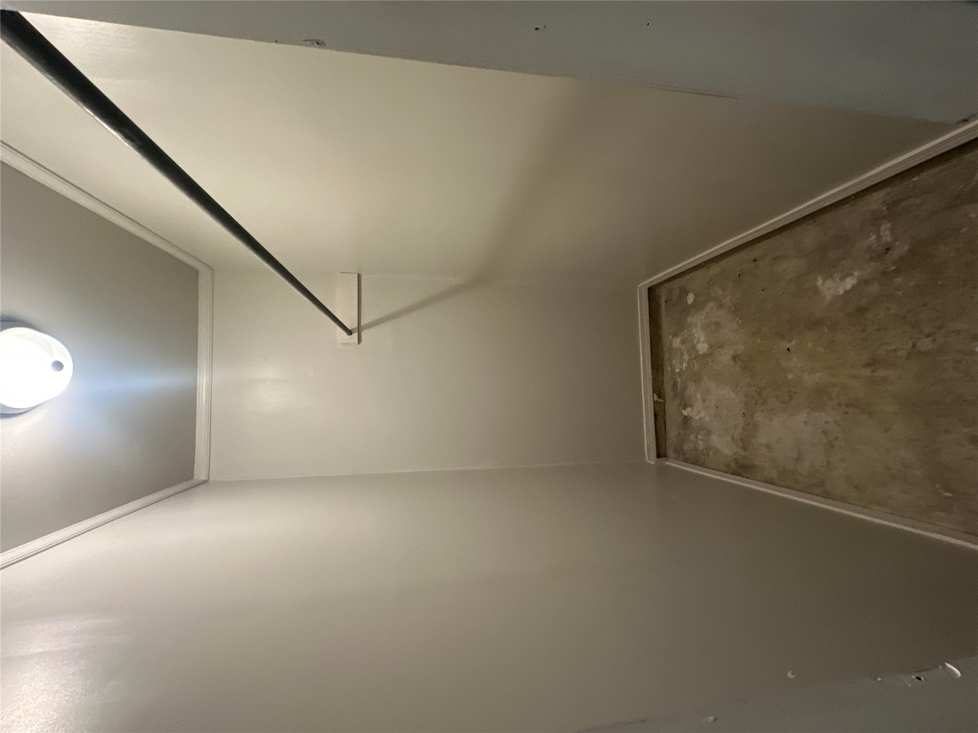100 Race Avenue Property Photo 17