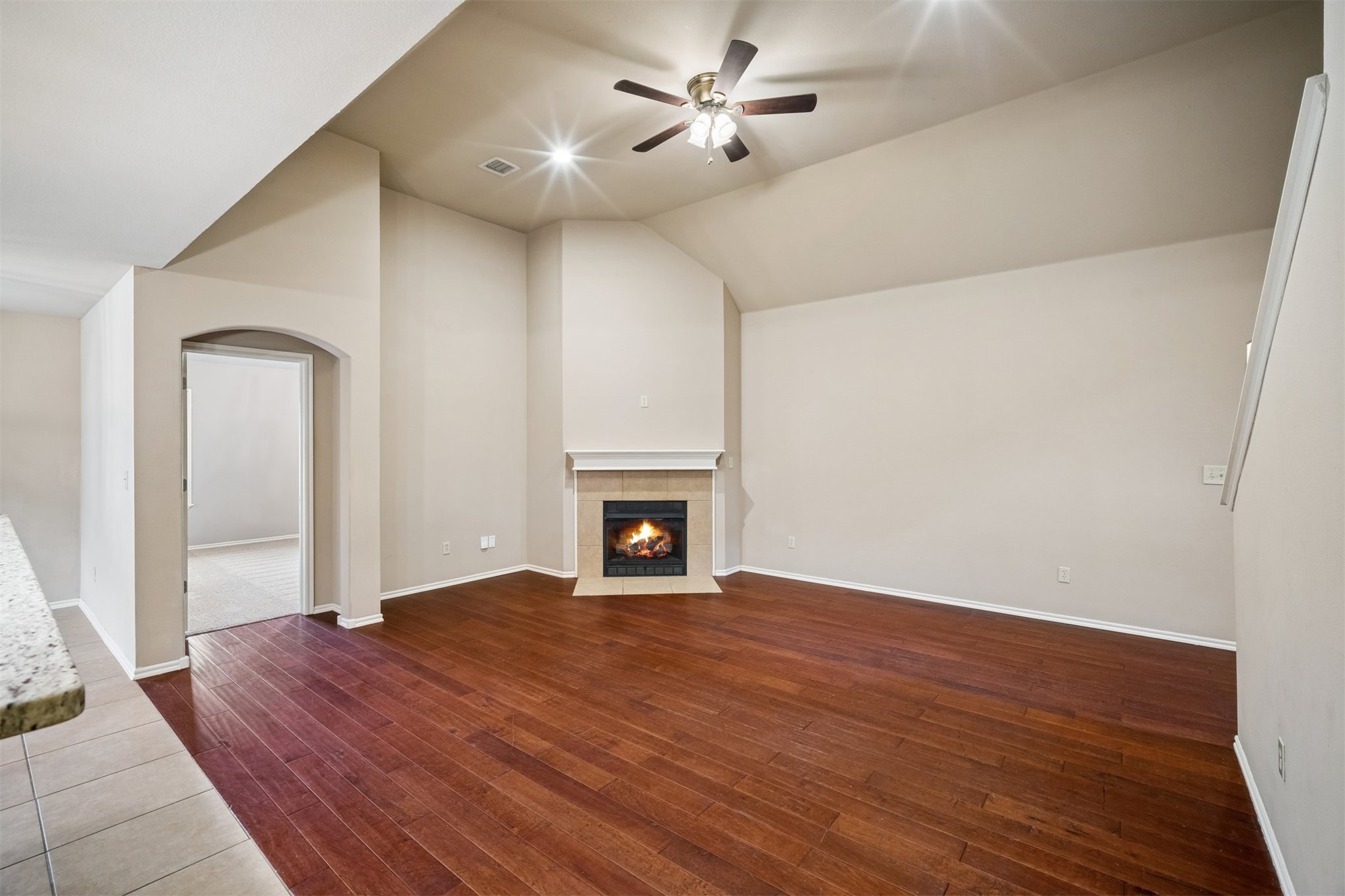 208 E 126th Street S Property Photo 7