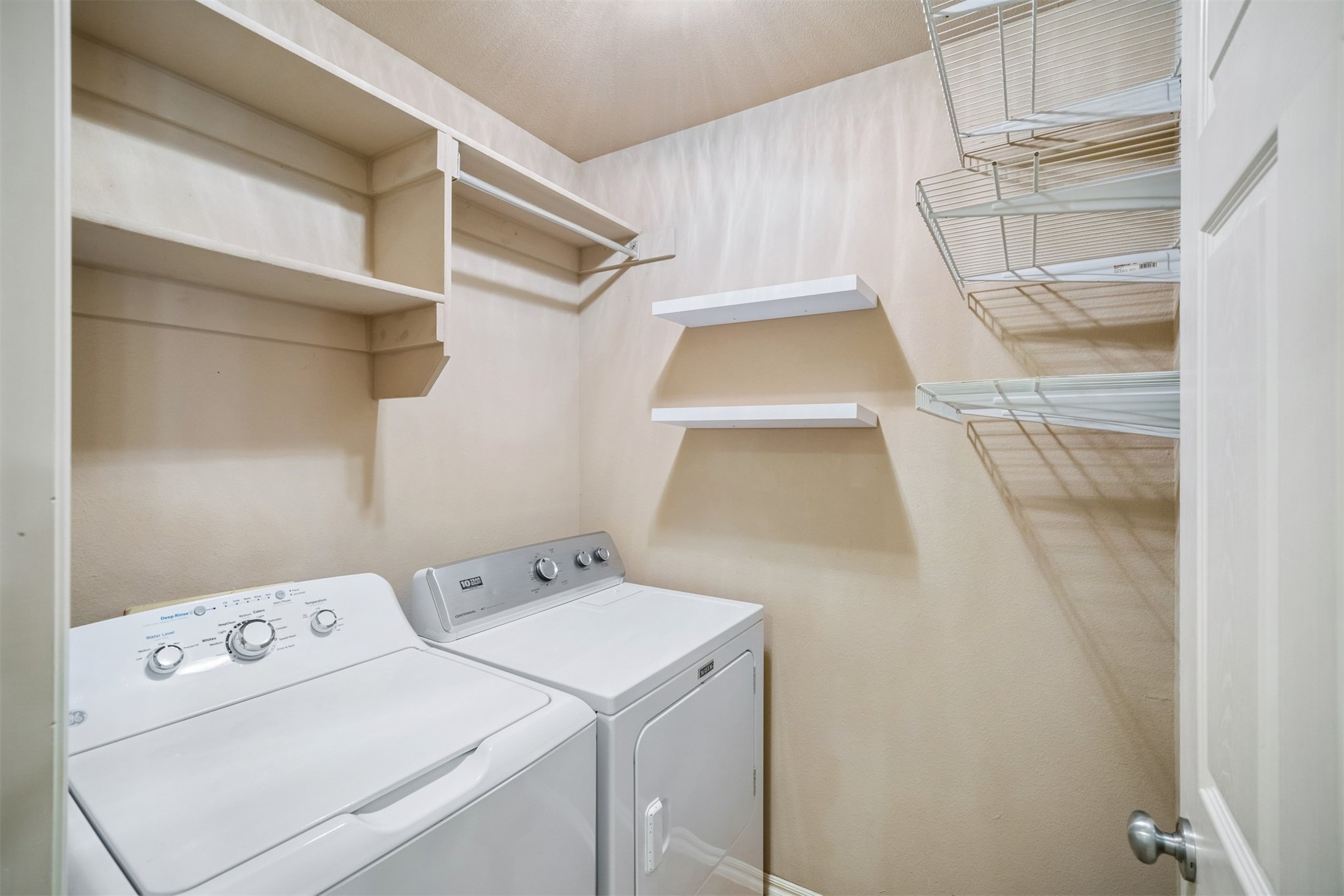 208 E 126th Street S Property Photo 15