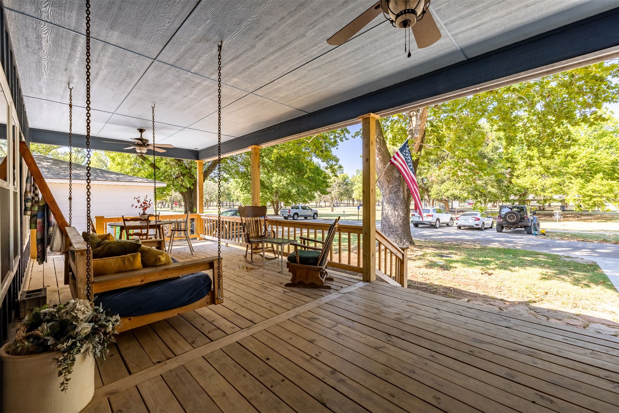 2633408 Property Photo 4
