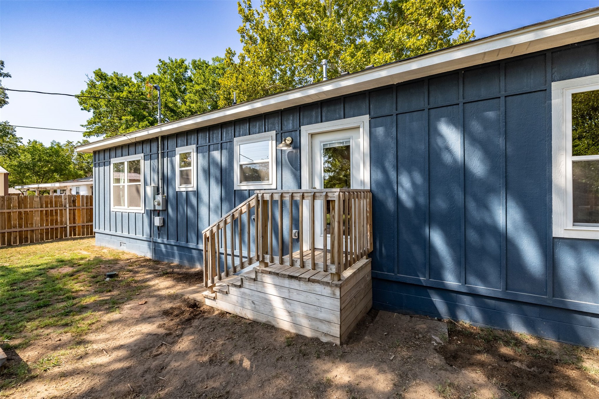 2633408 Property Photo 36