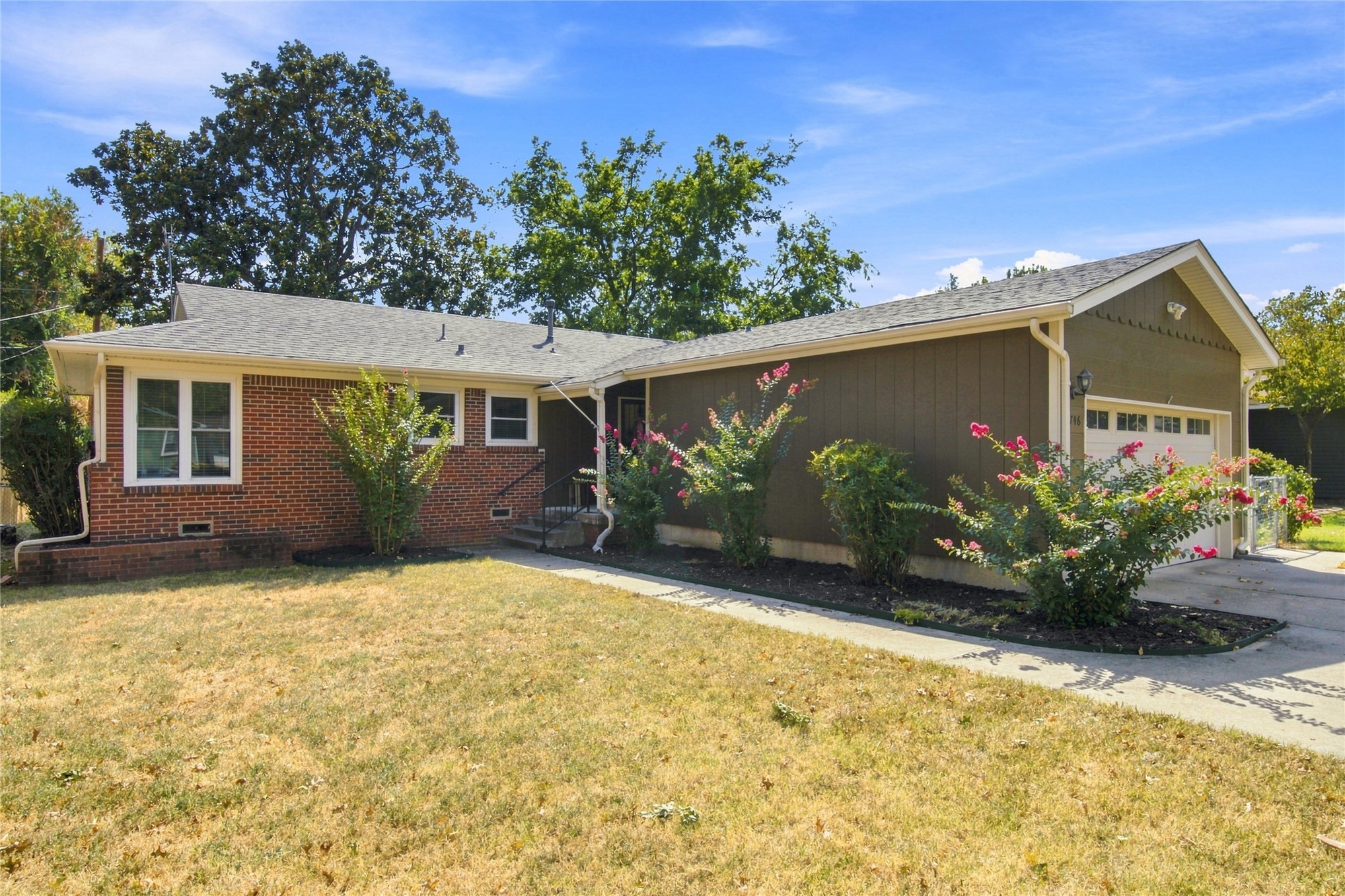 5746 E 27th Place Property Photo 1