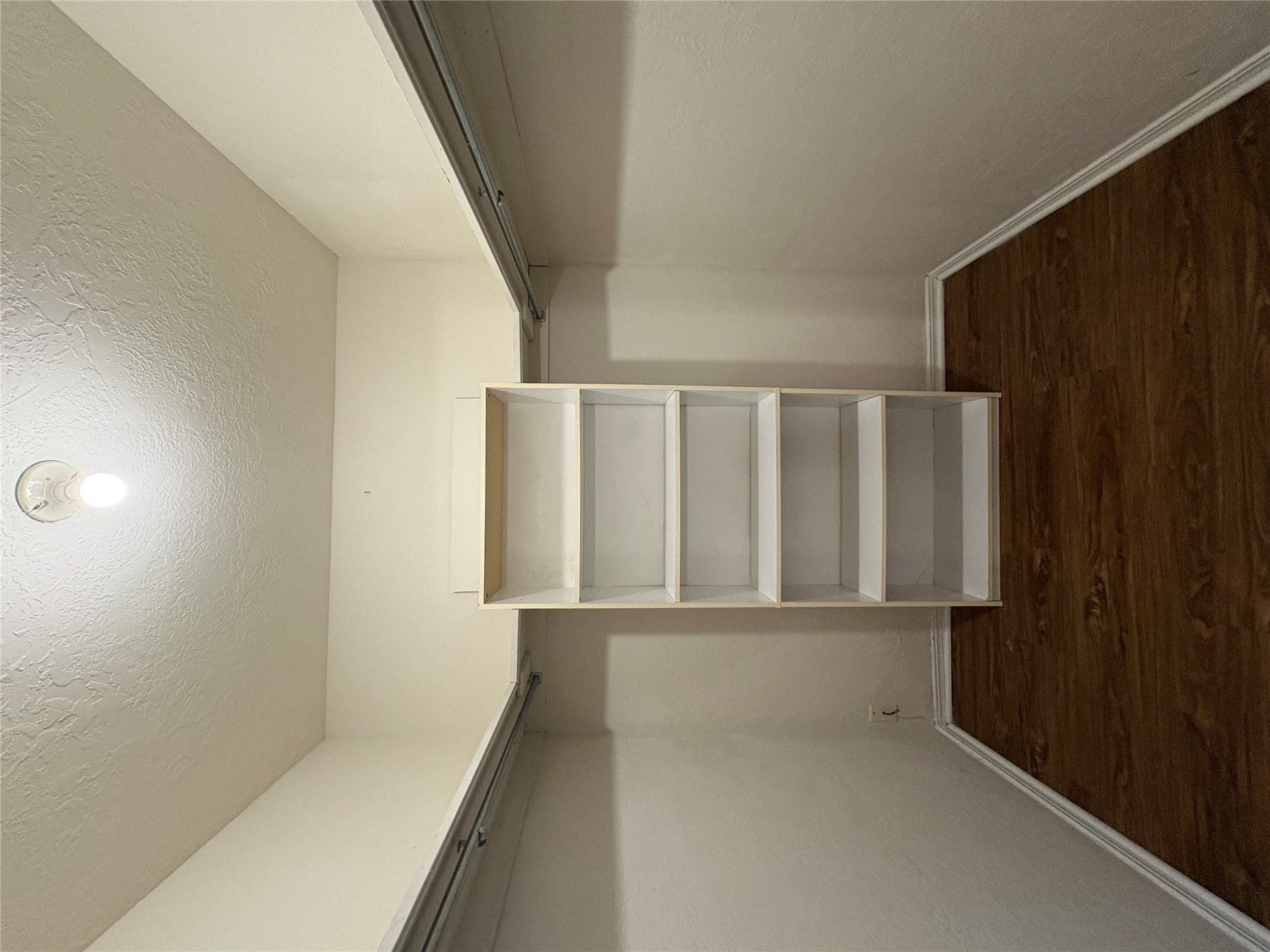 1432 S Stoneridge Manor Property Photo 17