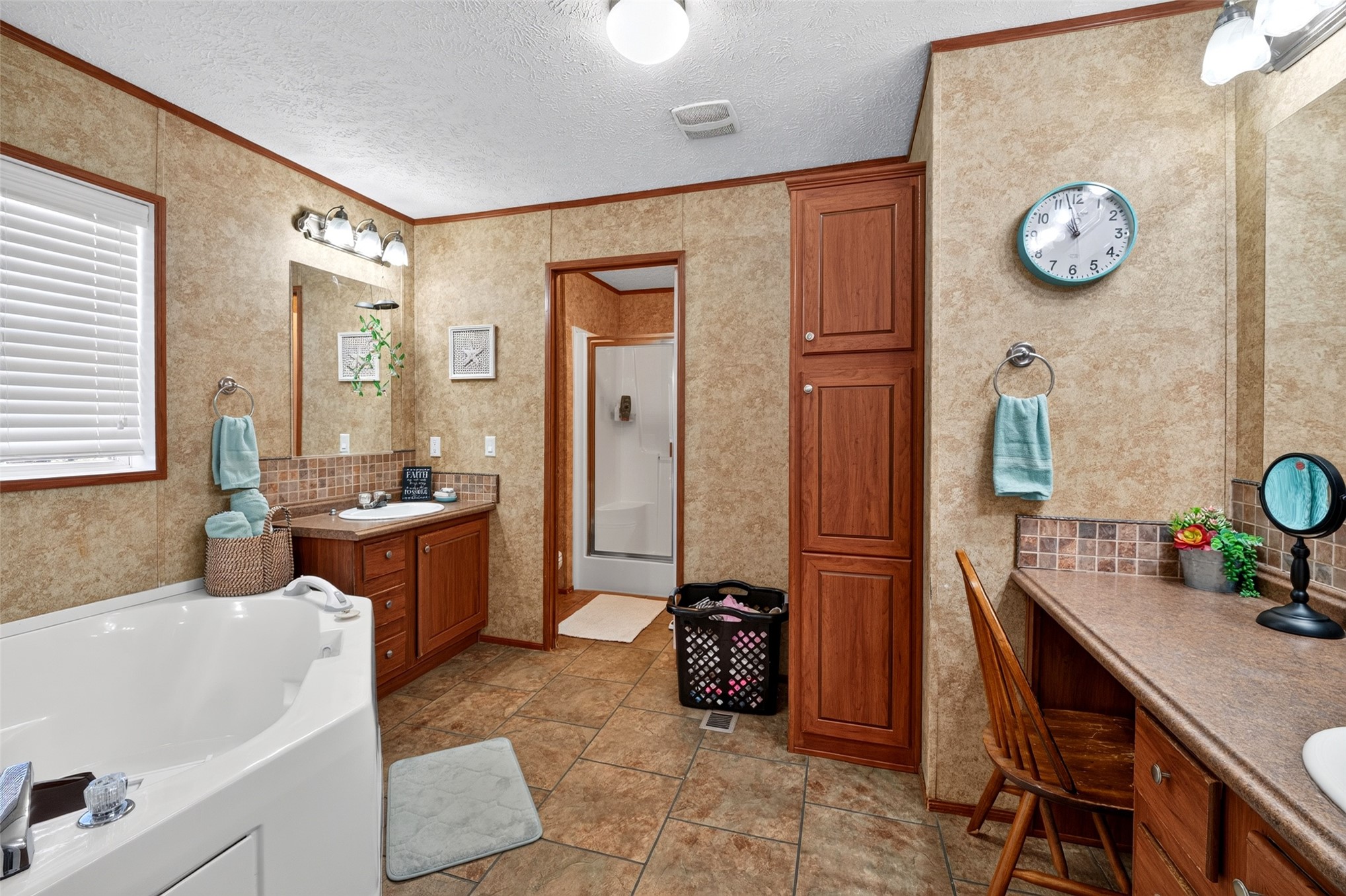 8538 Us Highway 60 Highway Property Photo 21