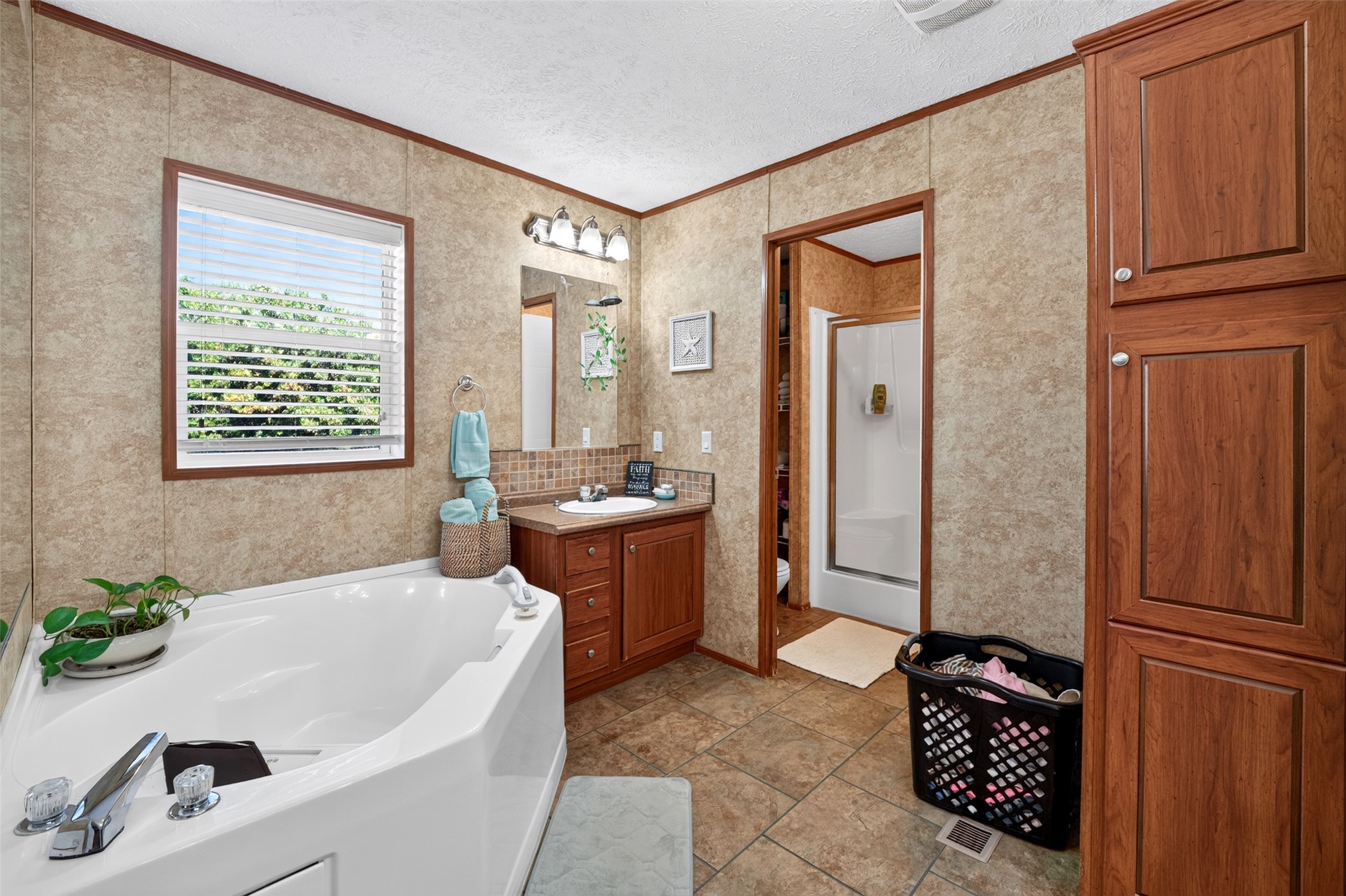 8538 Us Highway 60 Highway Property Photo 22