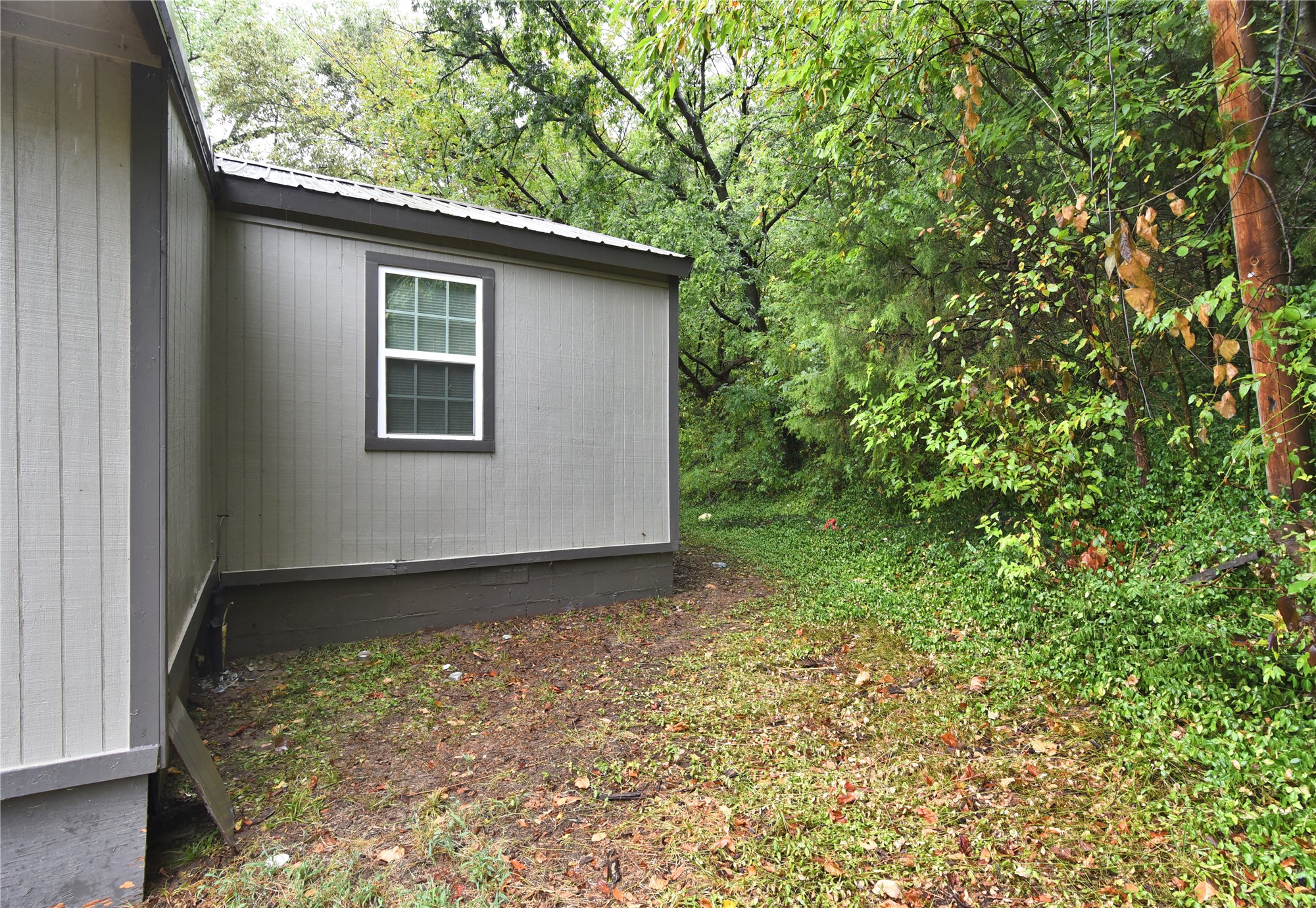 903 N Industrial Avenue Property Photo 4